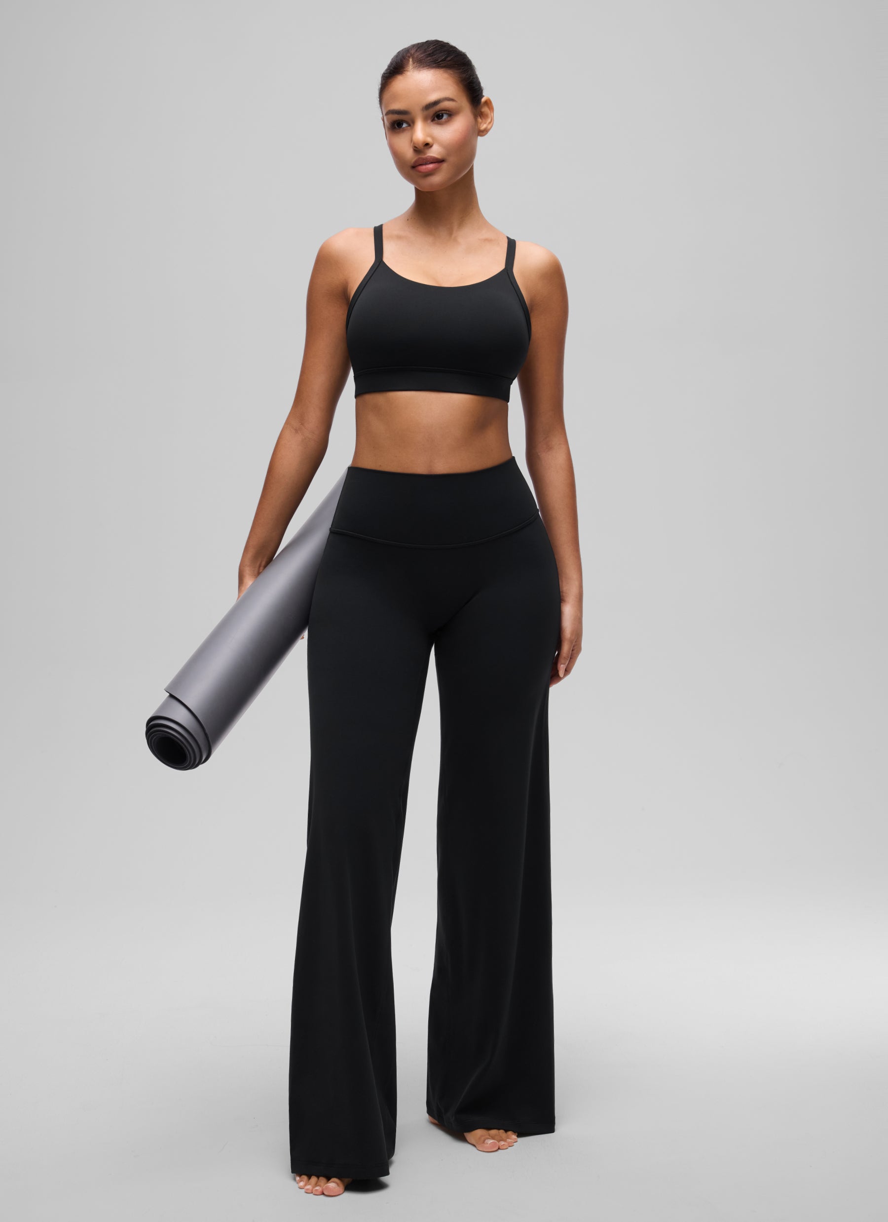 CRZ YOGA Women's Butterluxe Yoga U Neck Y Back Sports Bra Black @model_info:T