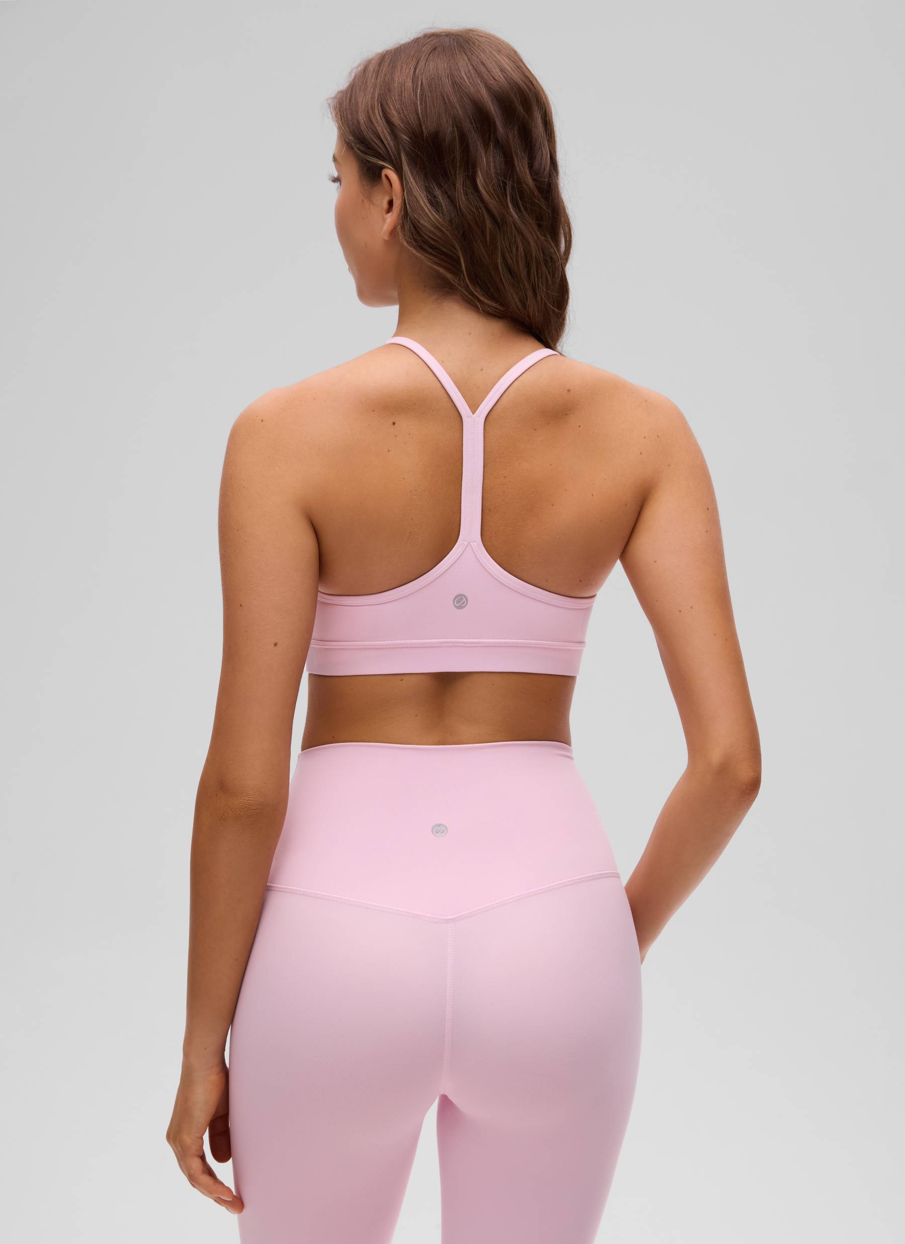 CRZ YOGA moteriška joga lengvos atramos Butterluxe sportinė liemenėlė su Y formos nugara, rožinio bijūno