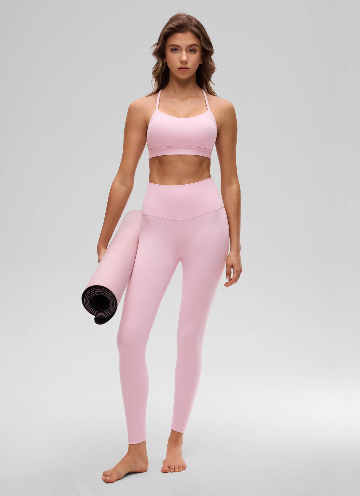 CRZ YOGA Damen Yoga Sport-BH mit leichtem Halt Butterluxe Y-Rücken Pink Peony @model_info:Kriss