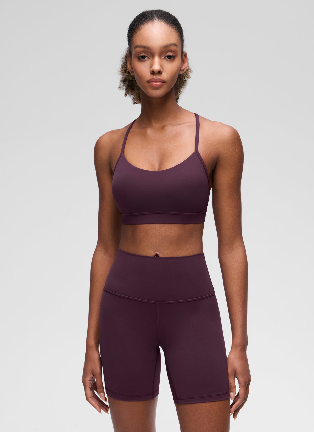 CRZ YOGA Naisten kevyen tuen Butterluxe-urheiluliivit joogaan, Y-selkämys, Deep Purple @model_info:Patrica