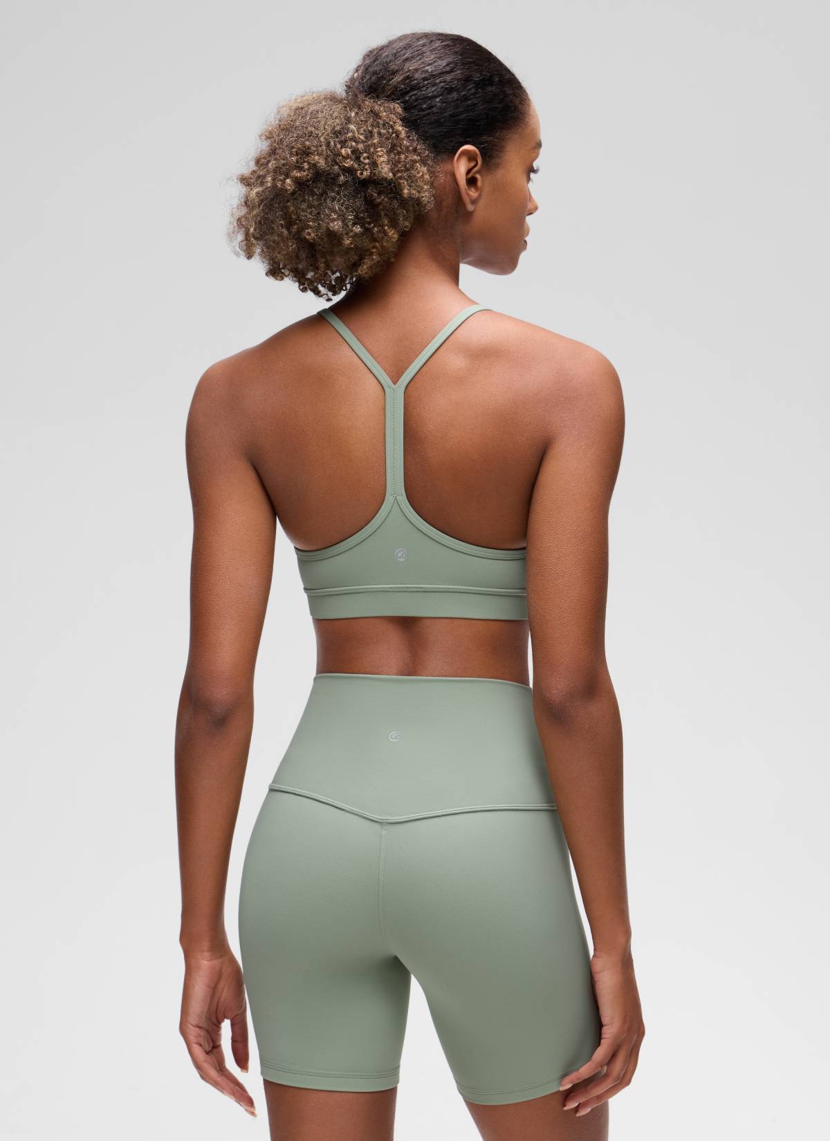 CRZ YOGA Reggiseno sportivo da donna Yoga Sostegno leggero Butterluxe con schiena a Y Verde Palm Court