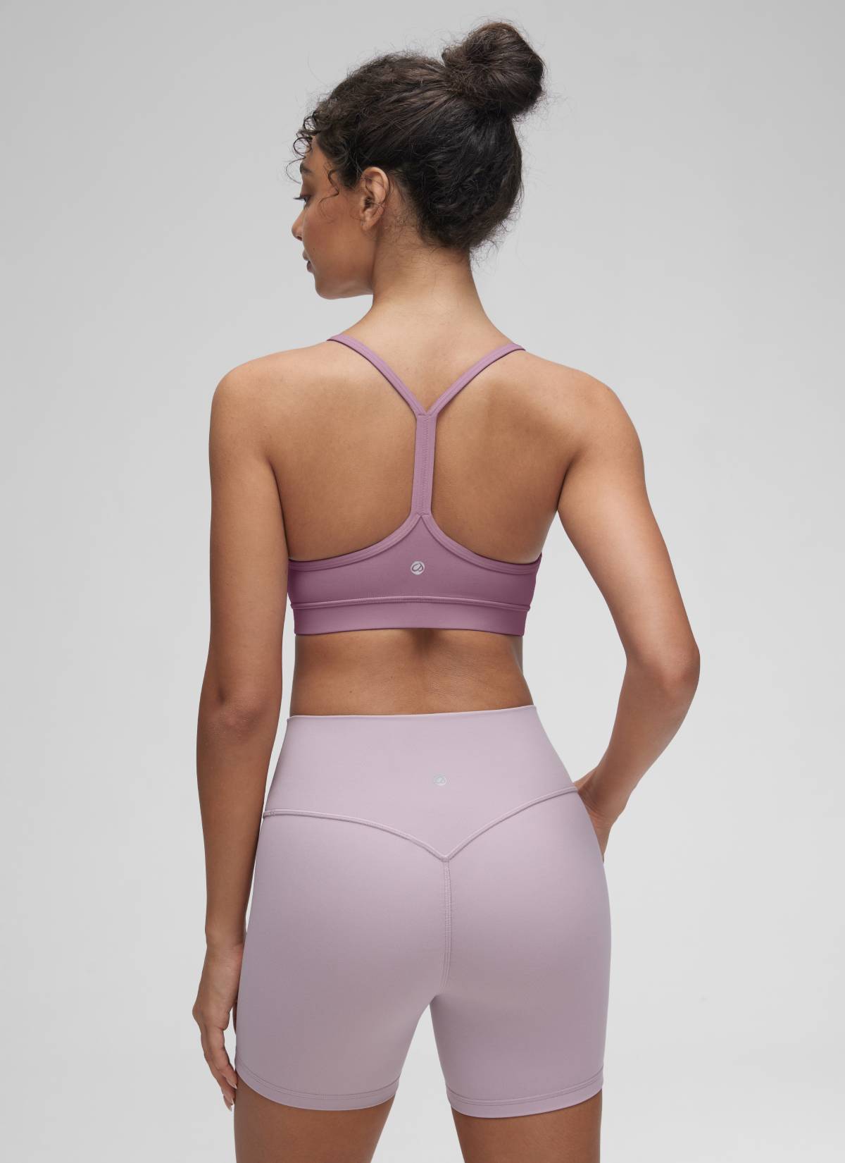 CRZ YOGA Dames Yoga Sportbeha met Lichte Ondersteuning en Y-rug Butterluxe Licht Lavendel