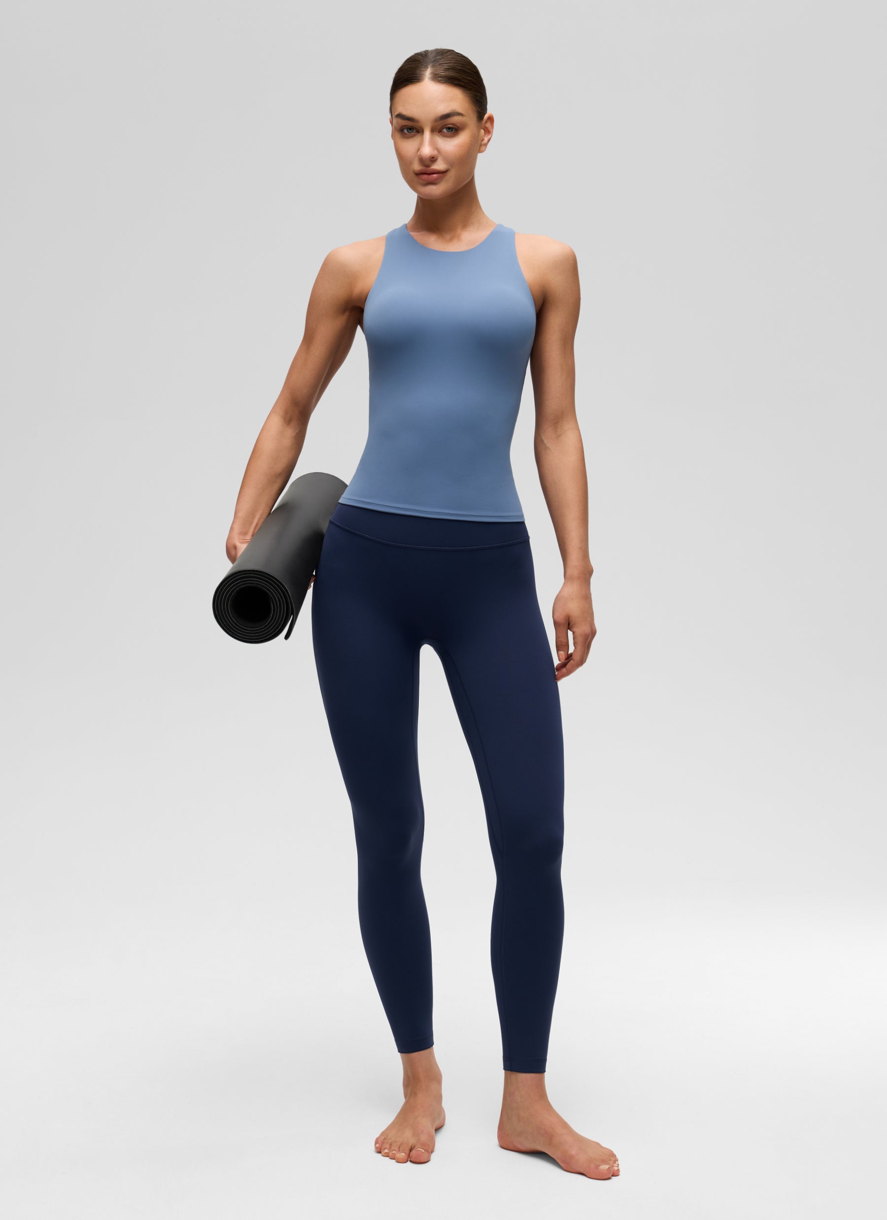Camiseta de tirantes deportiva de cuello alto con sujetador incorporado Butterluxe para mujer CRZ YOGA Azul oasis