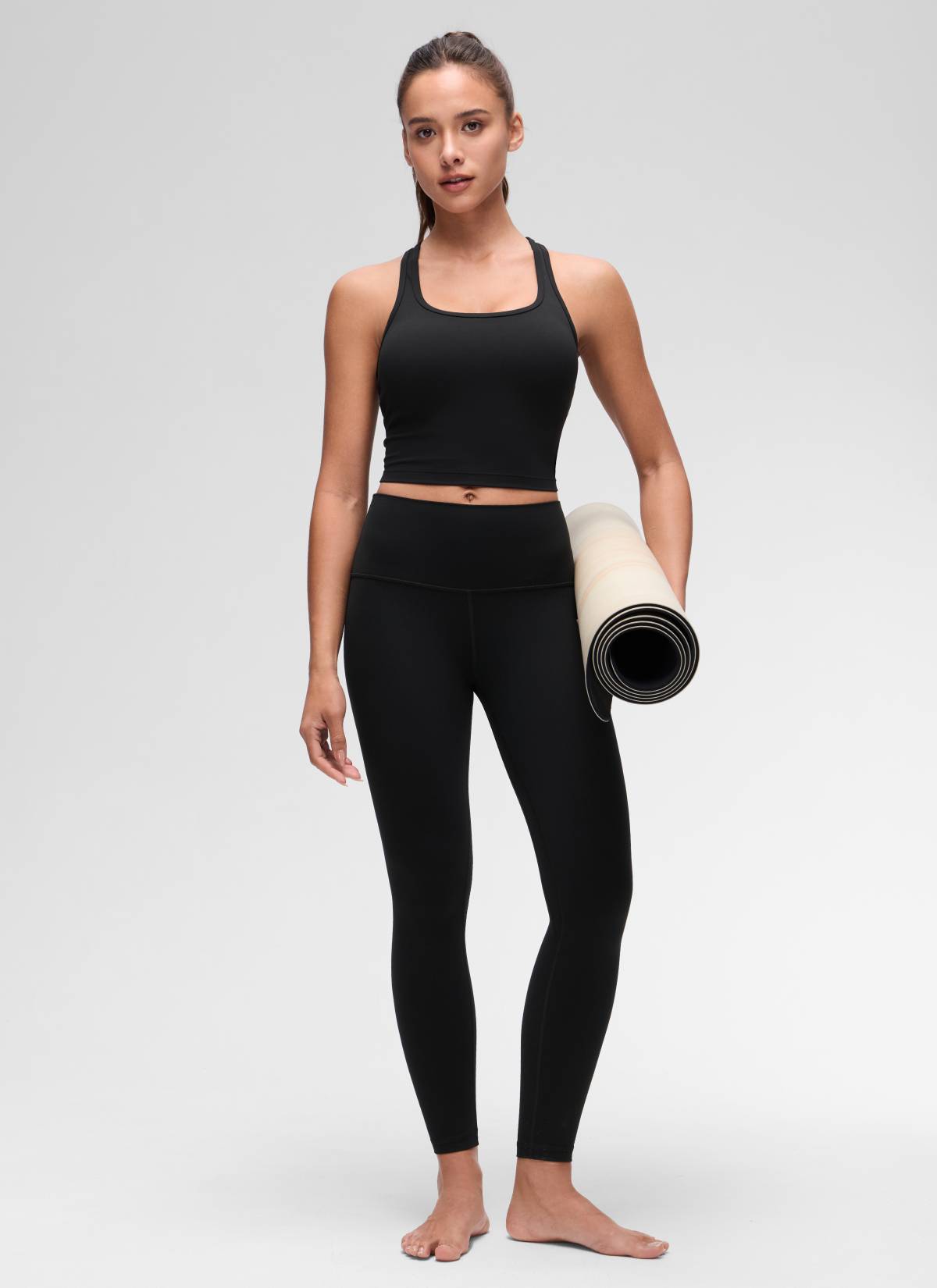 CRZ YOGA moteriška joga žemo palaikymo Butterluxe liemenėlė gilia apvalia iškirpte, Y formos nugara, juoda