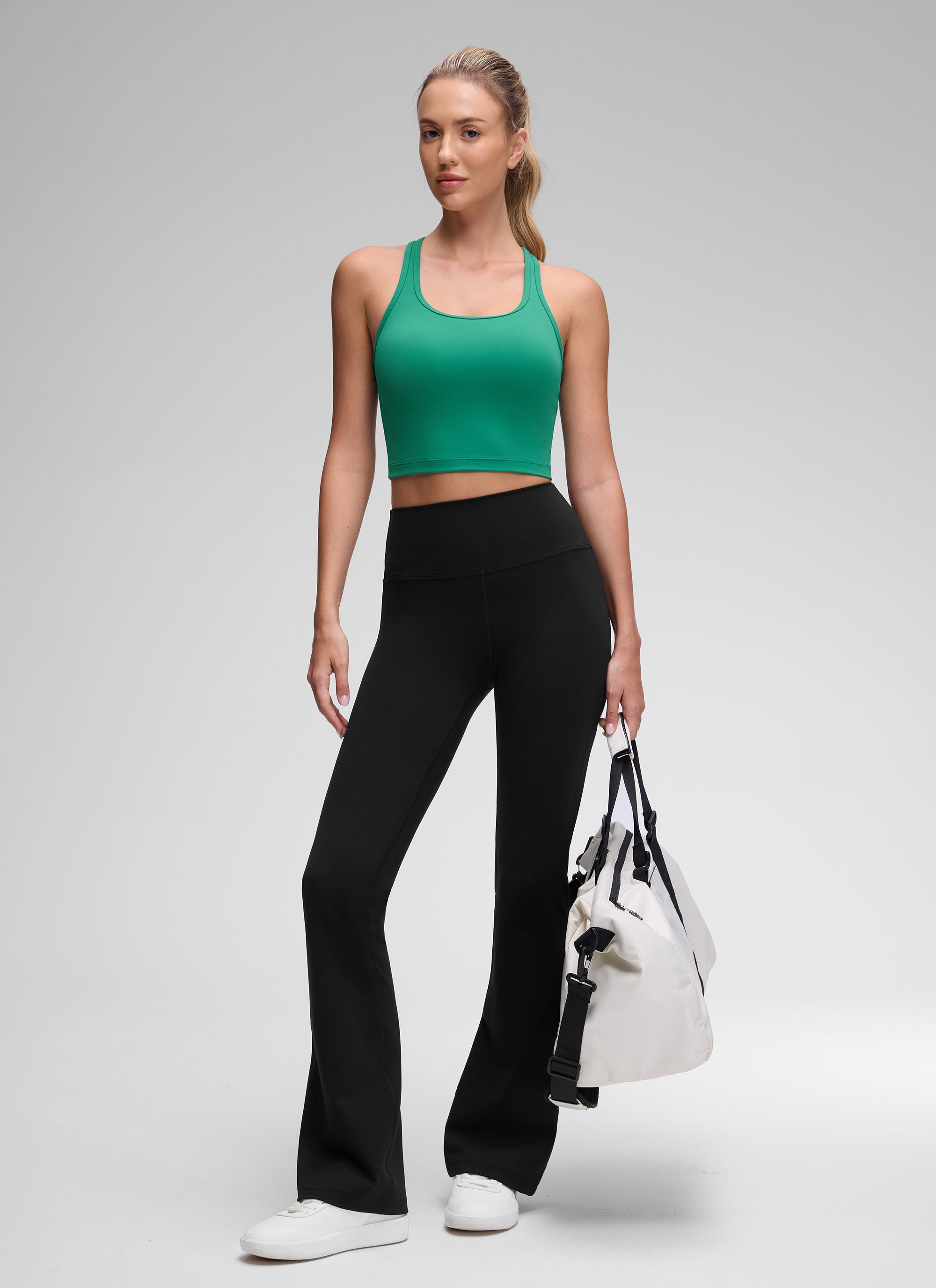 CRZ YOGA Reggiseno da yoga da donna con sostegno leggero Butterluxe, scollo a U e schiena a Y, Verde Cascadia