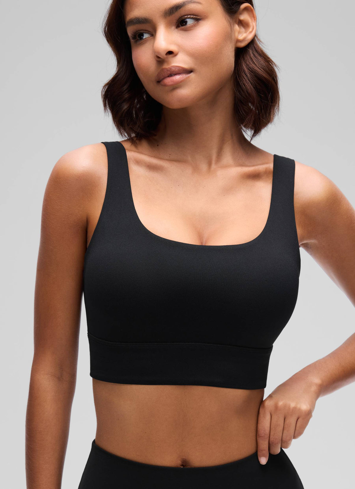 CRZ YOGA Women's Yoga Low Support Butterluxe Sport Bra U Back Longline Black @model_info:Tati