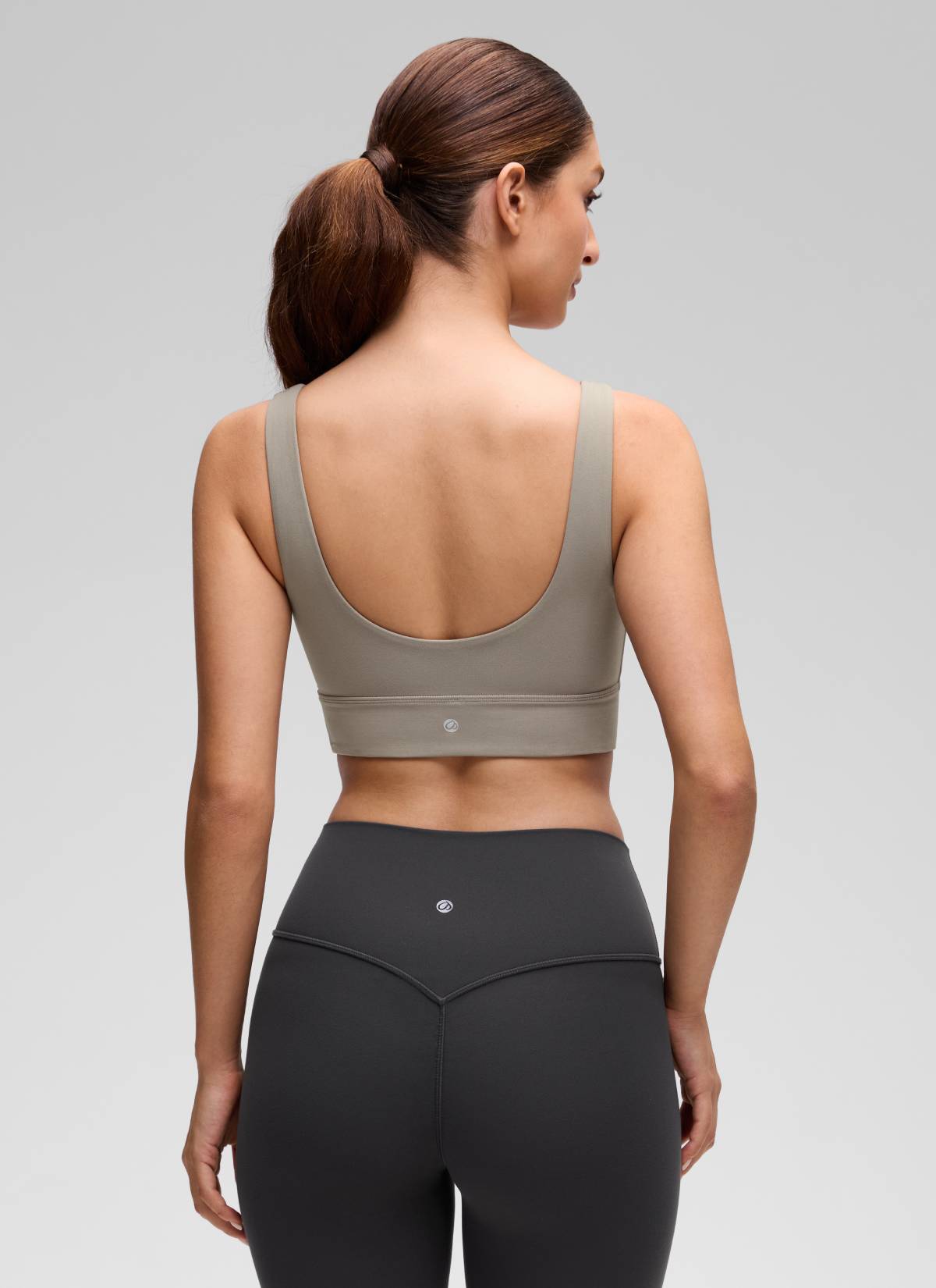 CRZ YOGA Women's Yoga Low Support Butterluxe Sport Bra U Back Longline Warm Ash Grey @model_info:Inga