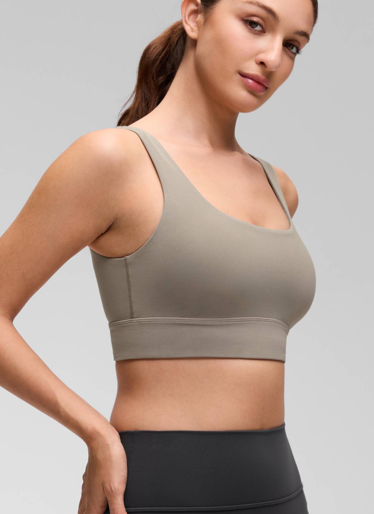 CRZ YOGA Women's Yoga Low Support Butterluxe Sport Bra U Back Longline Warm Ash Grey @model_info:Inga