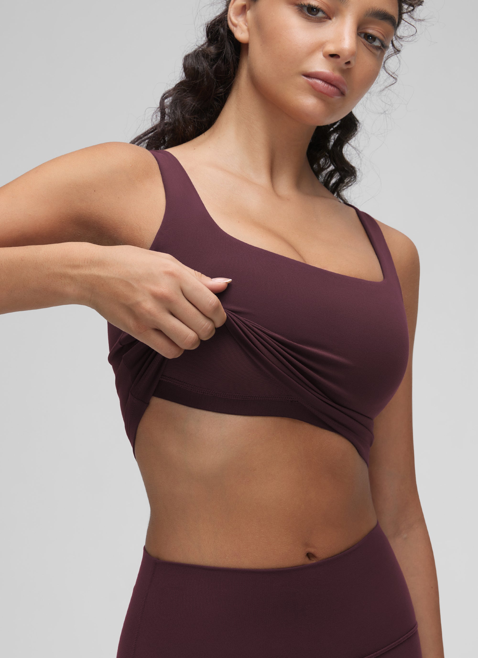 CRZ YOGA Reggiseno da yoga da donna Butterluxe a basso impatto, modello lungo con scollo quadrato Prugna Matura