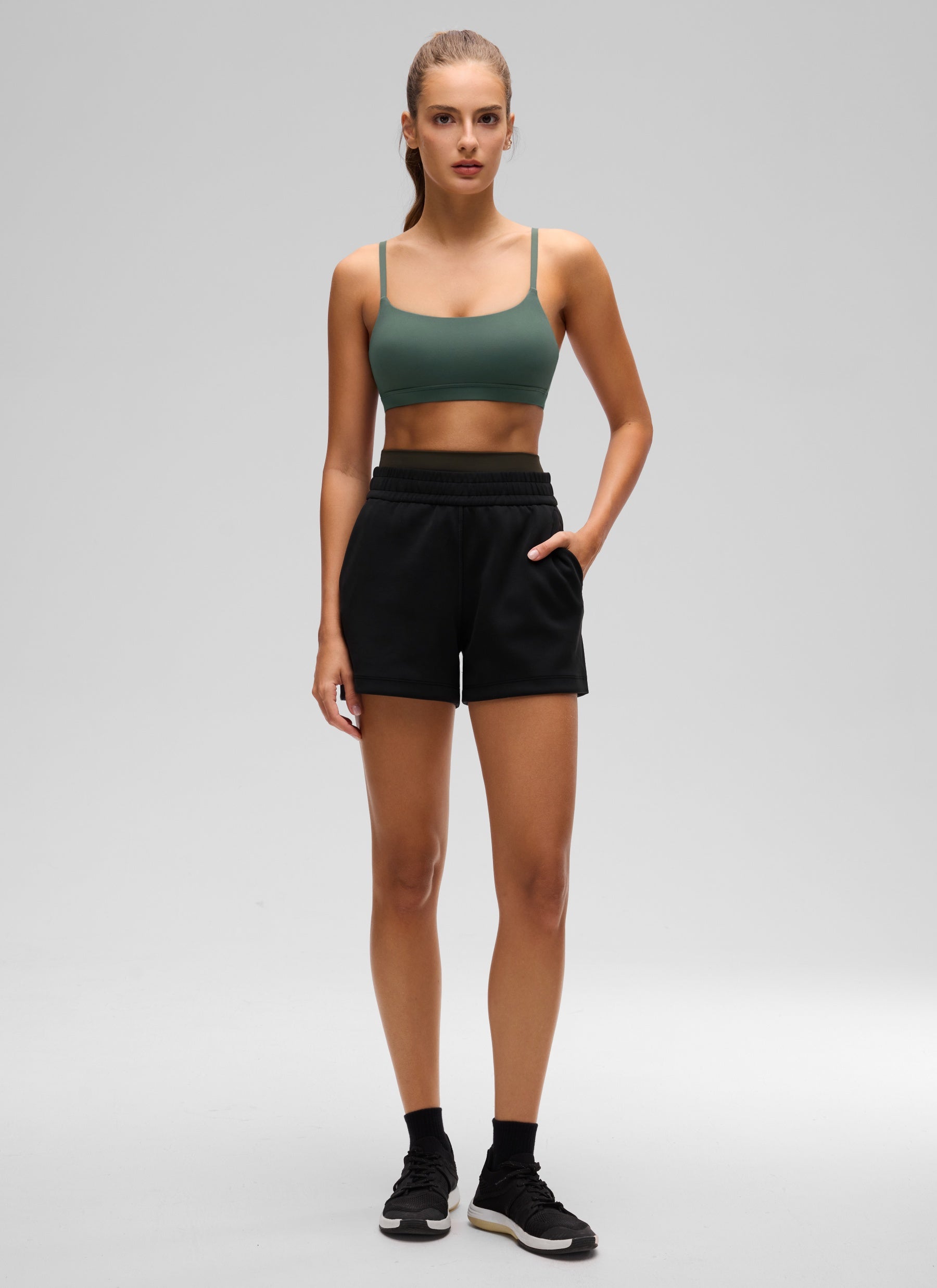 CRZ YOGA Reggiseno Donna Butterluxe con Spalline Sottili Regolabili e Scollo a U Verde Bosco Scuro