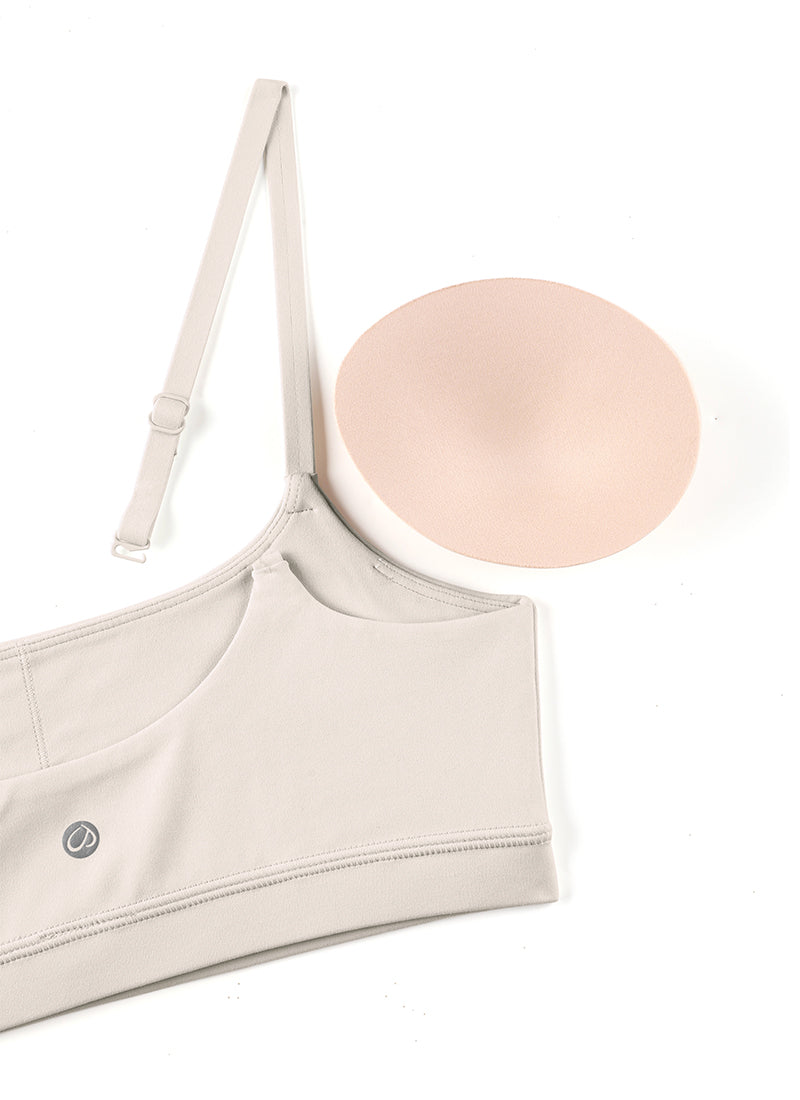 CRZ YOGA Sutien pentru femei Butterluxe, cu bretele subțiri reglabile și decolteu rotund, culoare Mojave Tan