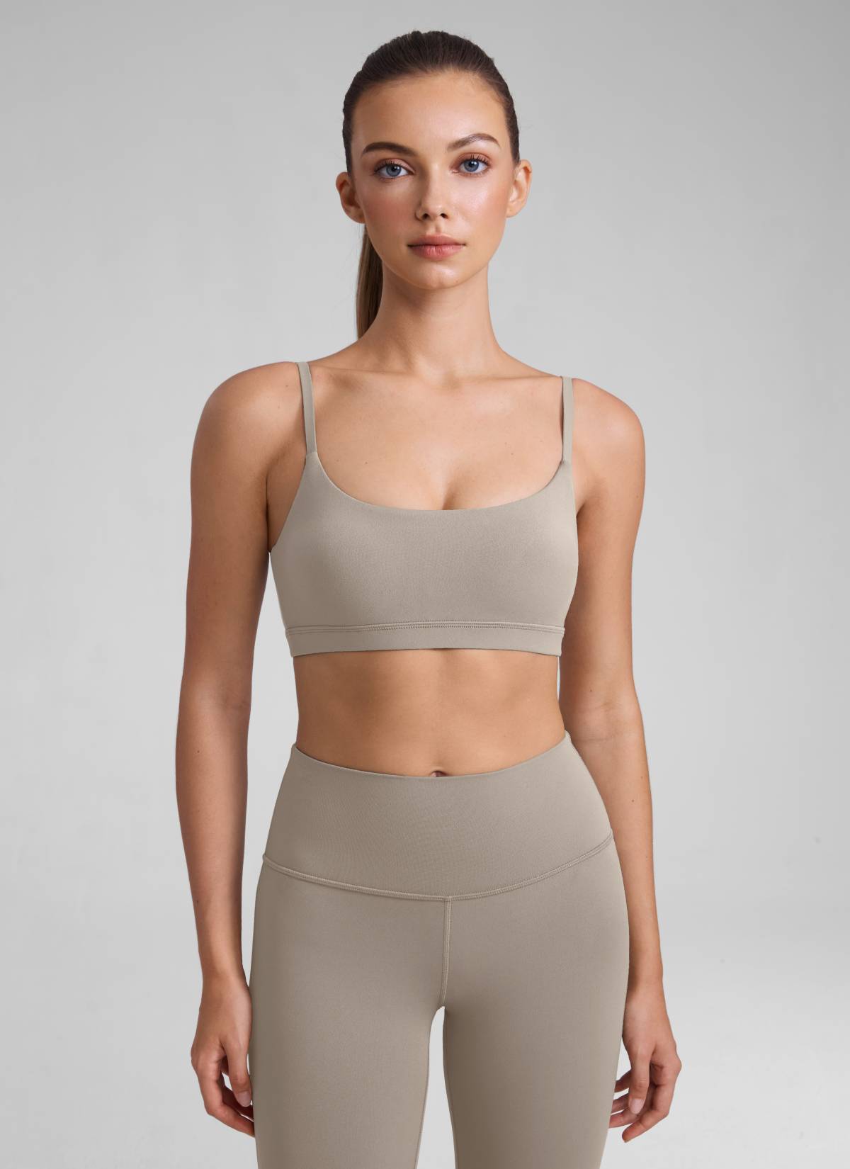 CRZ YOGA Reggiseno con scollo rotondo e spalline sottili regolabili Butterluxe da donna Grigio Cenere Caldo