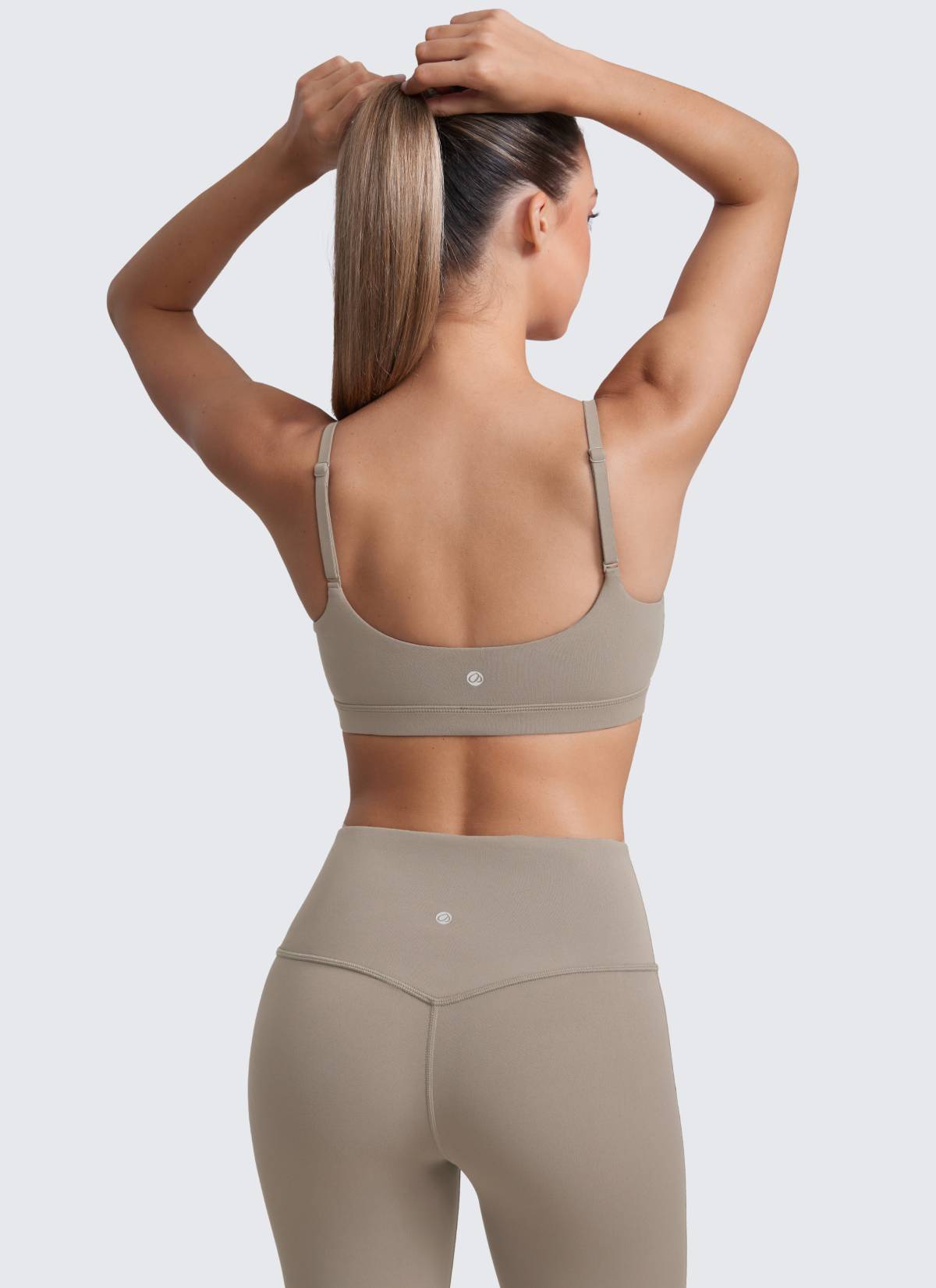 CRZ YOGA Reggiseno con scollo rotondo e spalline sottili regolabili Butterluxe da donna Grigio Cenere Caldo