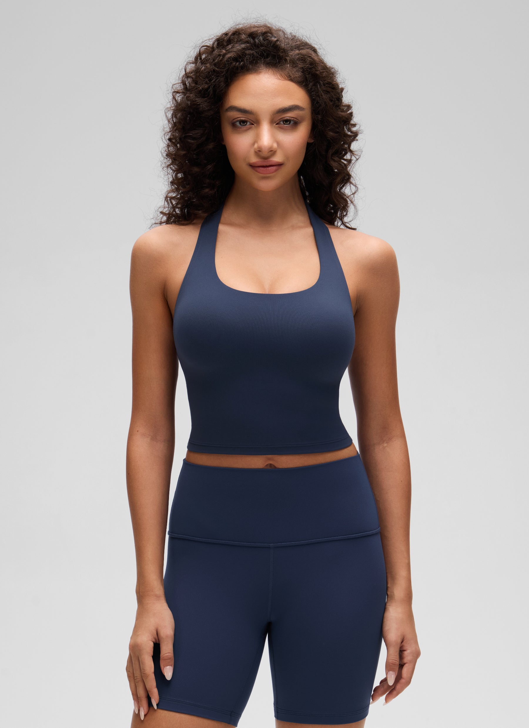 CRZ YOGA Sujetador deportivo largo tipo halter Butterluxe tipo top corto para mujer, azul club