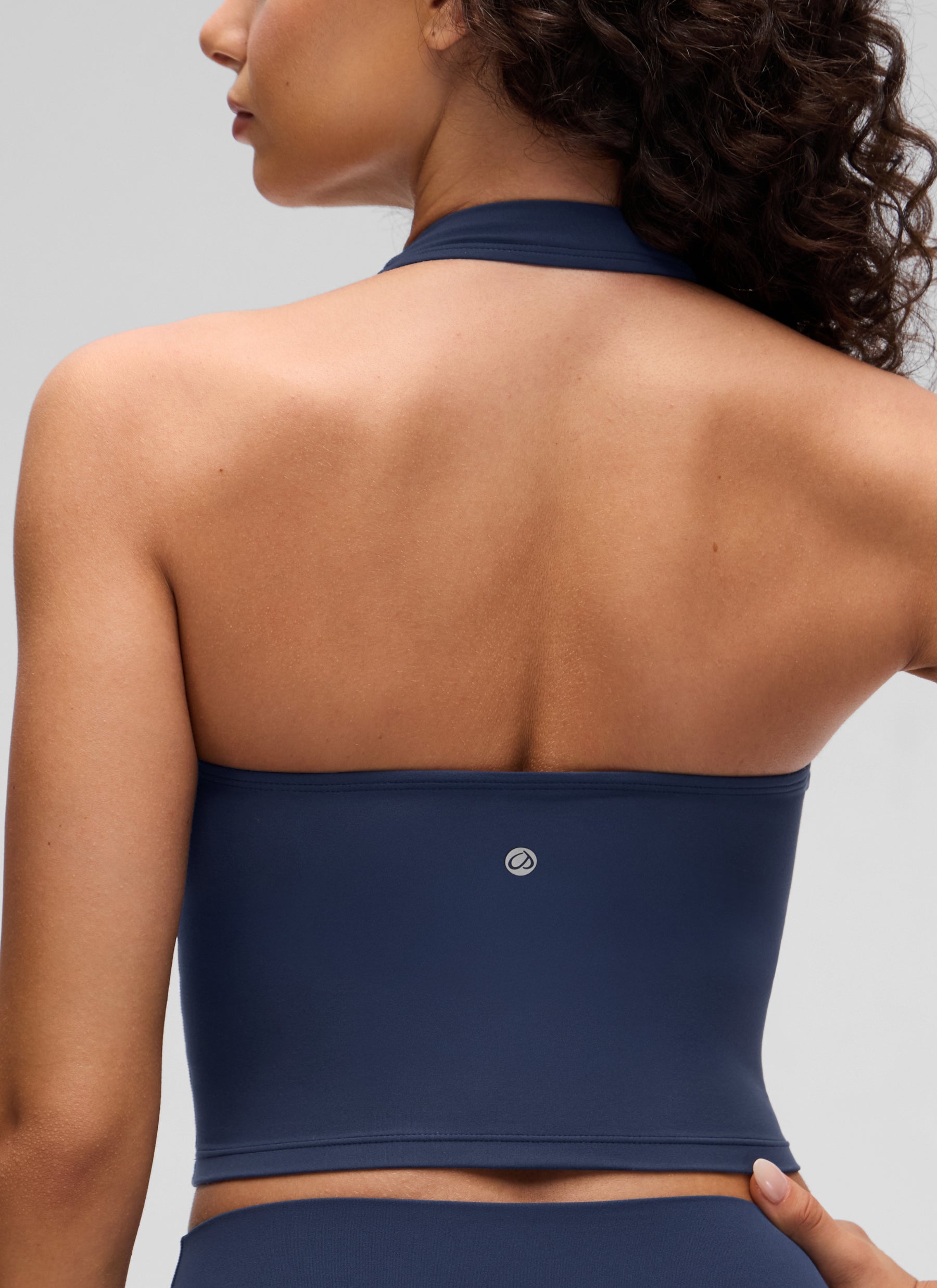 CRZ YOGA Sujetador deportivo largo tipo halter Butterluxe tipo top corto para mujer, azul club