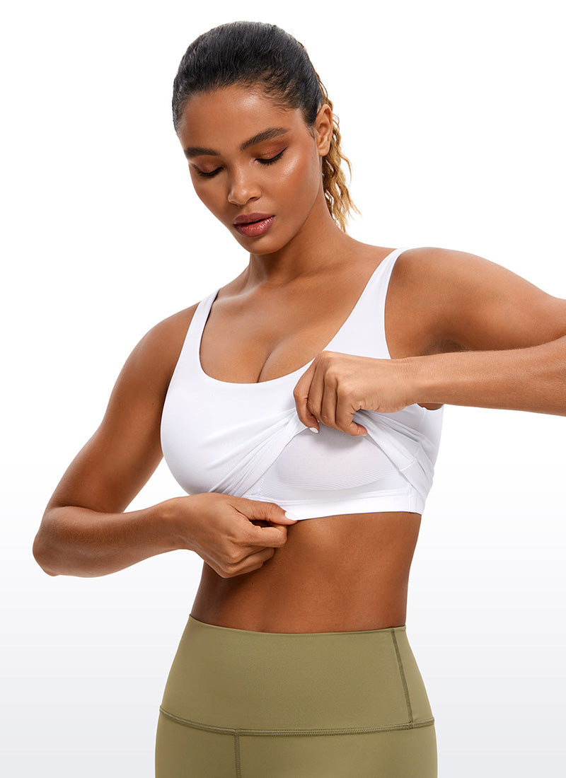 CRZ YOGA Damen figurbetonte Oberteile – Butterluxe Tanktop mit integriertem BH und U-Rücken, Weiß