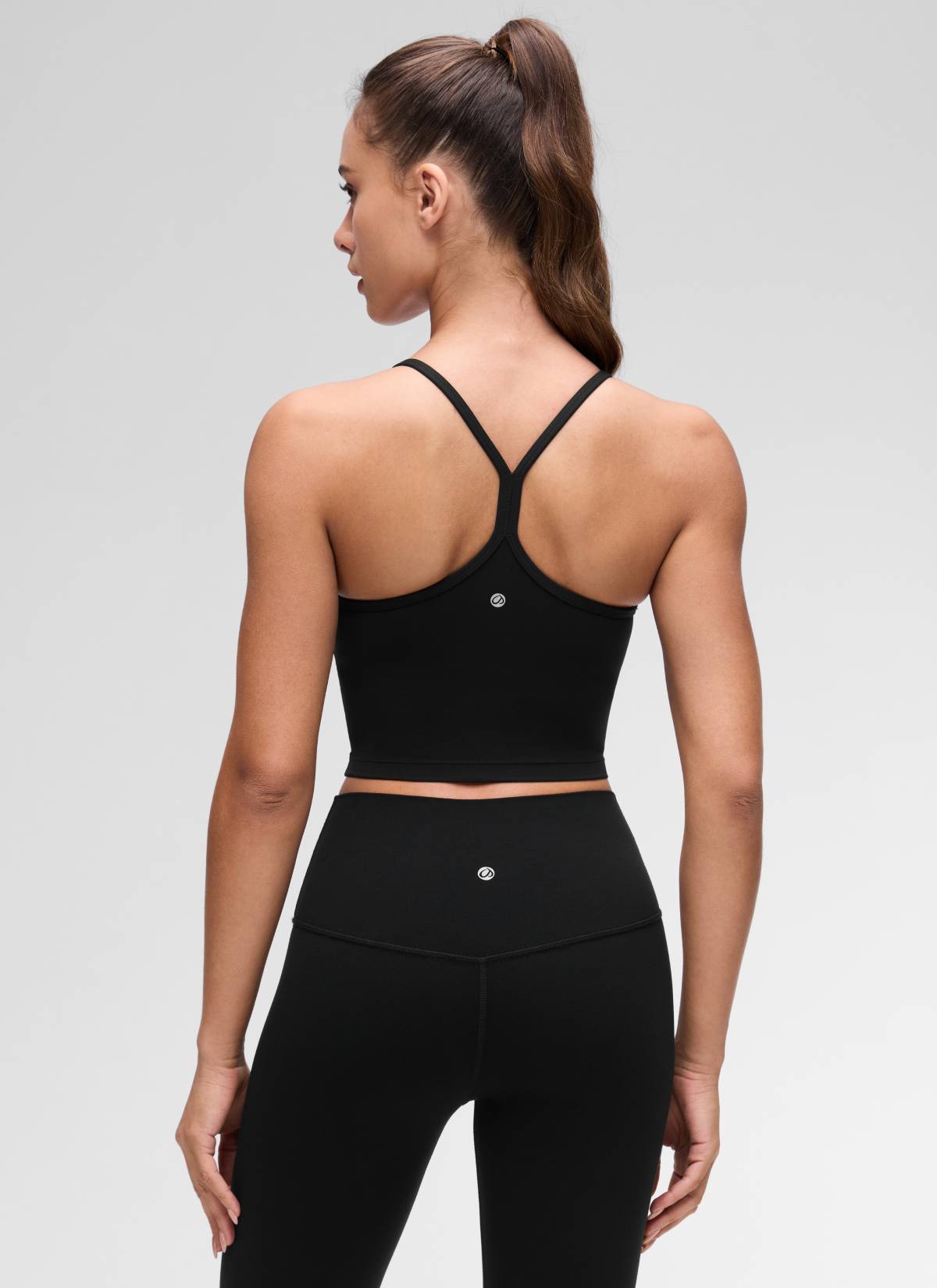 Top corto reggiseno sportivo lungo con schiena a Y Butterluxe da donna CRZ YOGA Nero