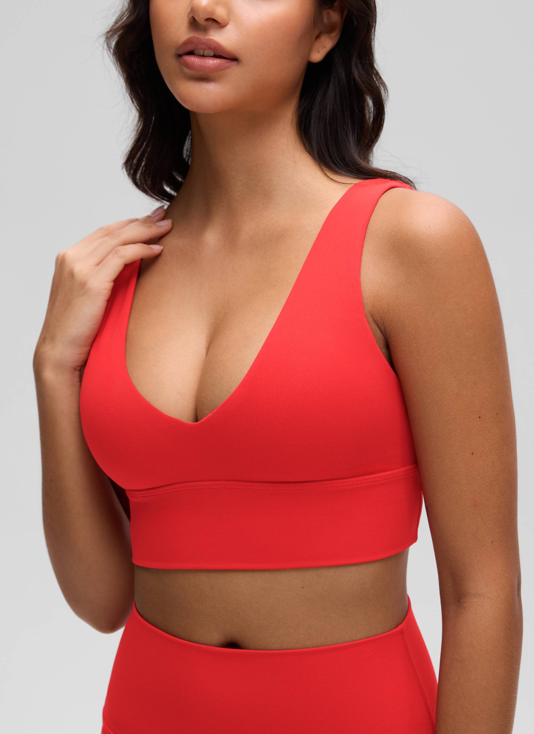 CRZ YOGA Women's Light Support Butterluxe Yoga Bra Longline U back V Neck Deep Red @model_info:Liss