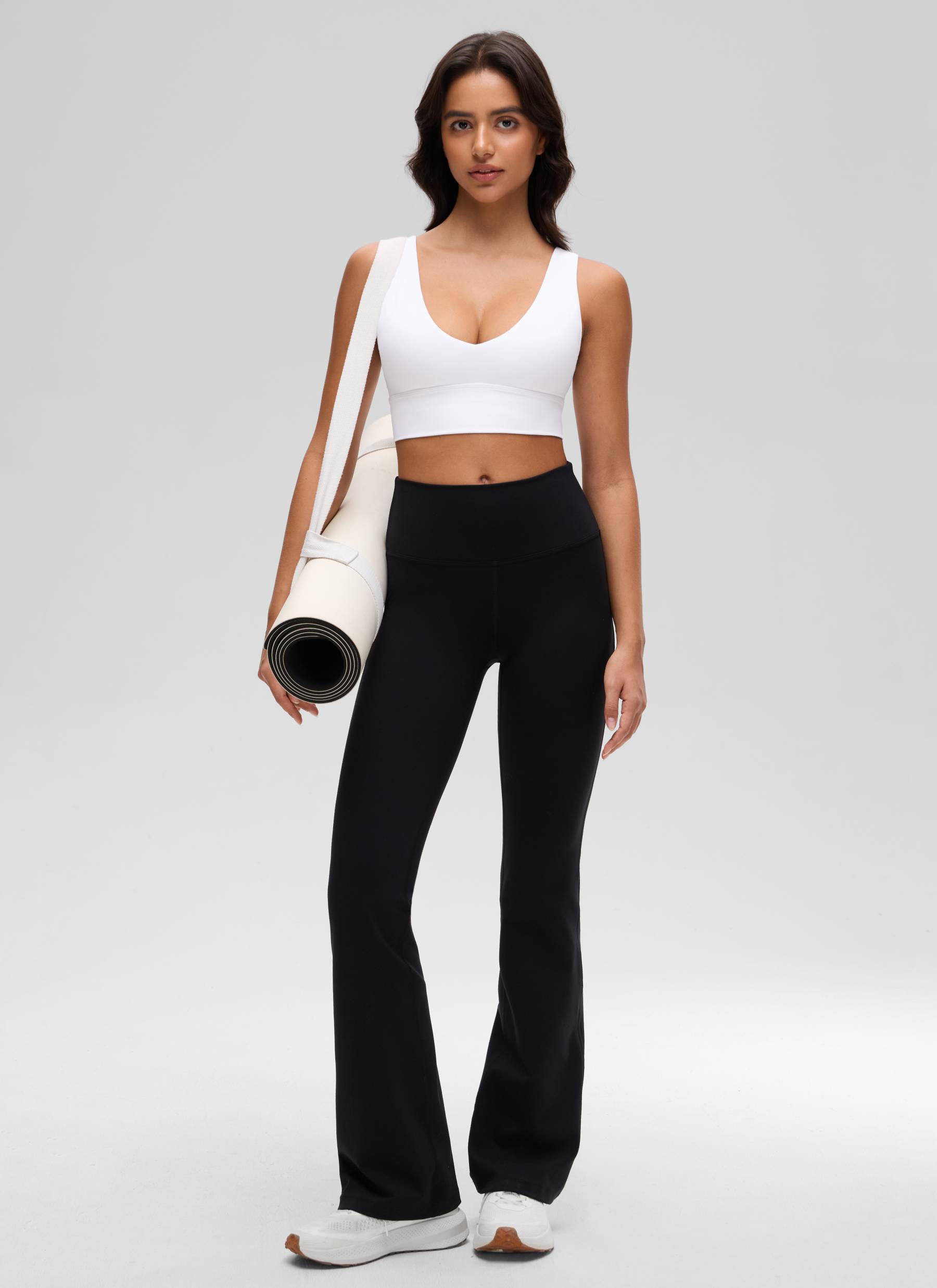 CRZ YOGA Women's Light Support Butterluxe Yoga Bra Longline U back V Neck White @model_info:Liss
