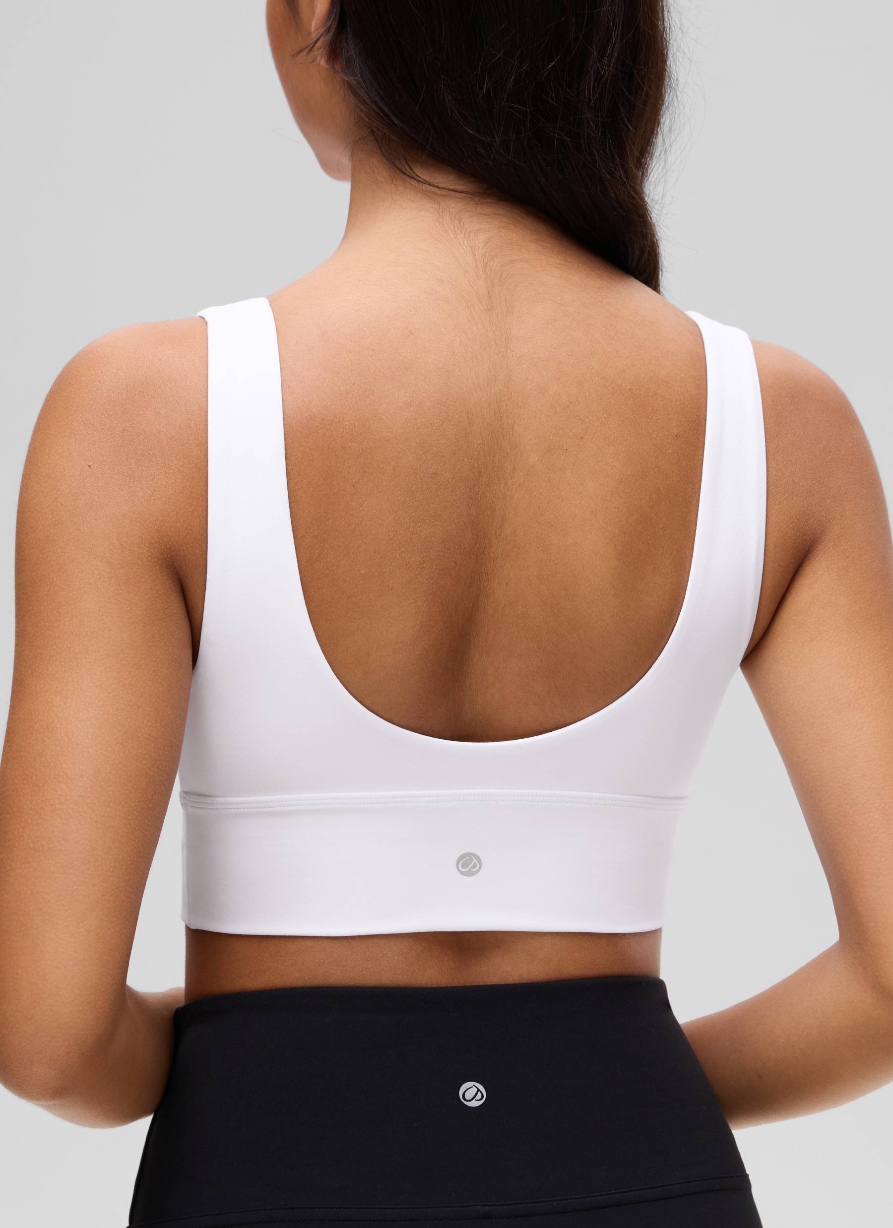 CRZ YOGA Women's Light Support Butterluxe Yoga Bra Longline U back V Neck White @model_info:Liss