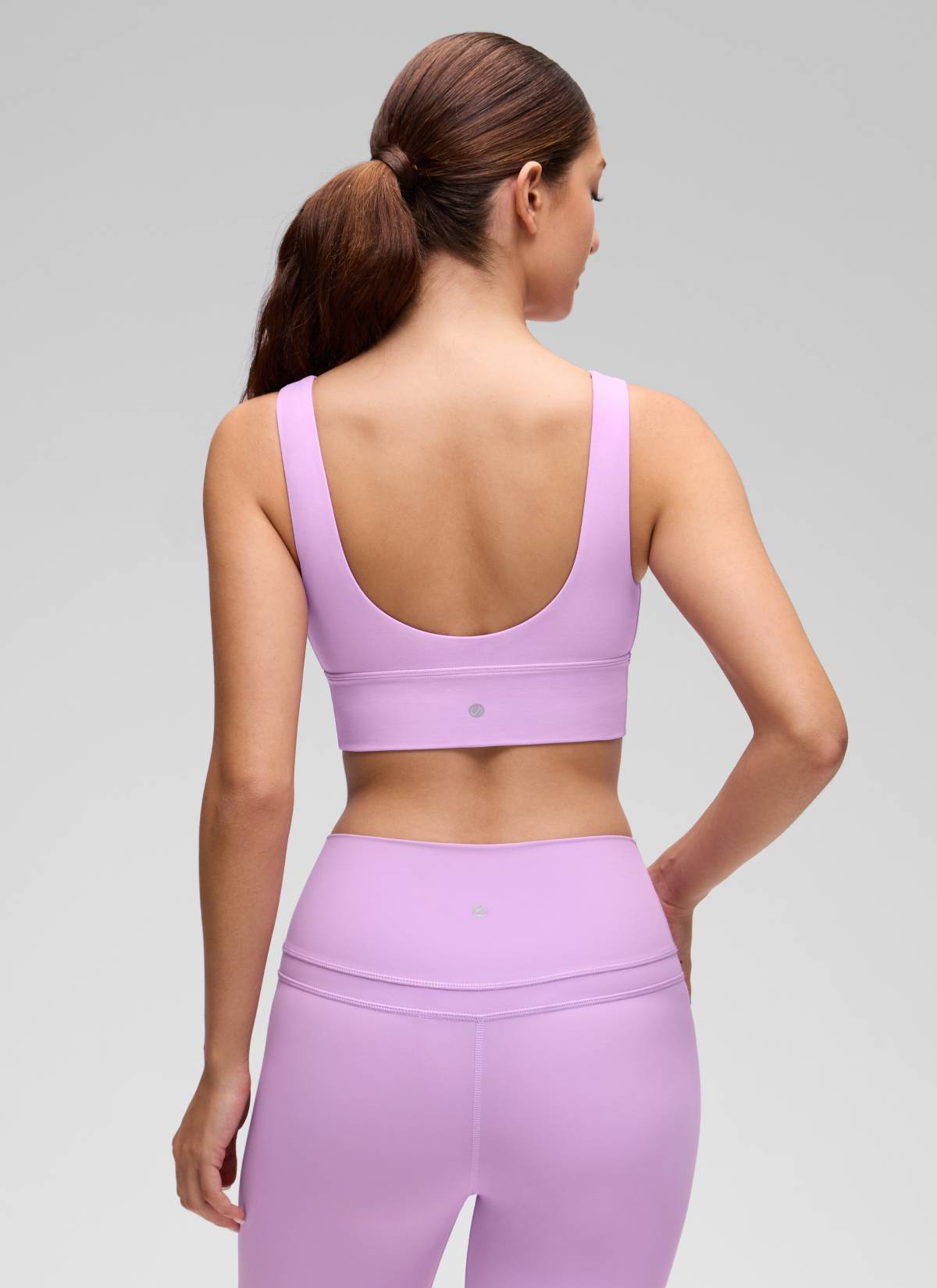 CRZ YOGA Women's Light Support Butterluxe Yoga Bra Longline U back V Neck Lilac @model_info:Inga