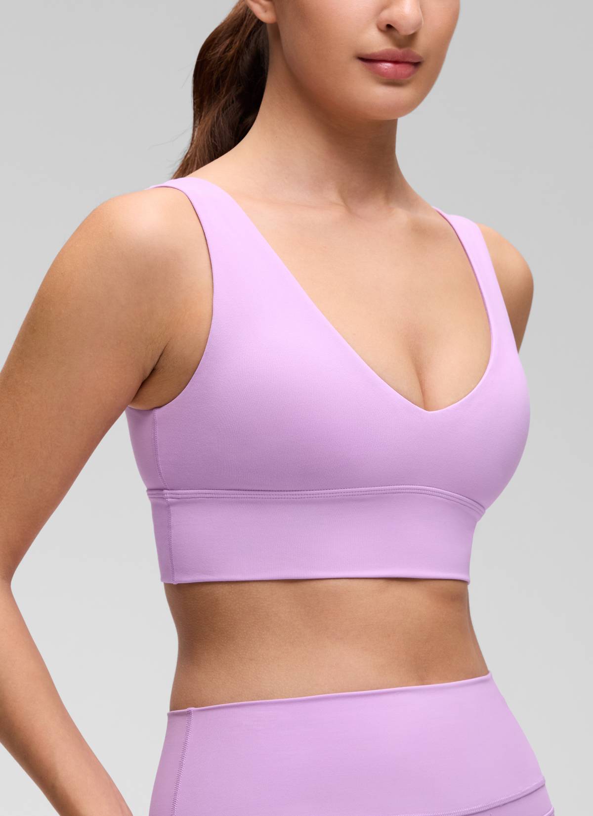 CRZ YOGA Women's Light Support Butterluxe Yoga Bra Longline U back V Neck Lilac @model_info:Inga