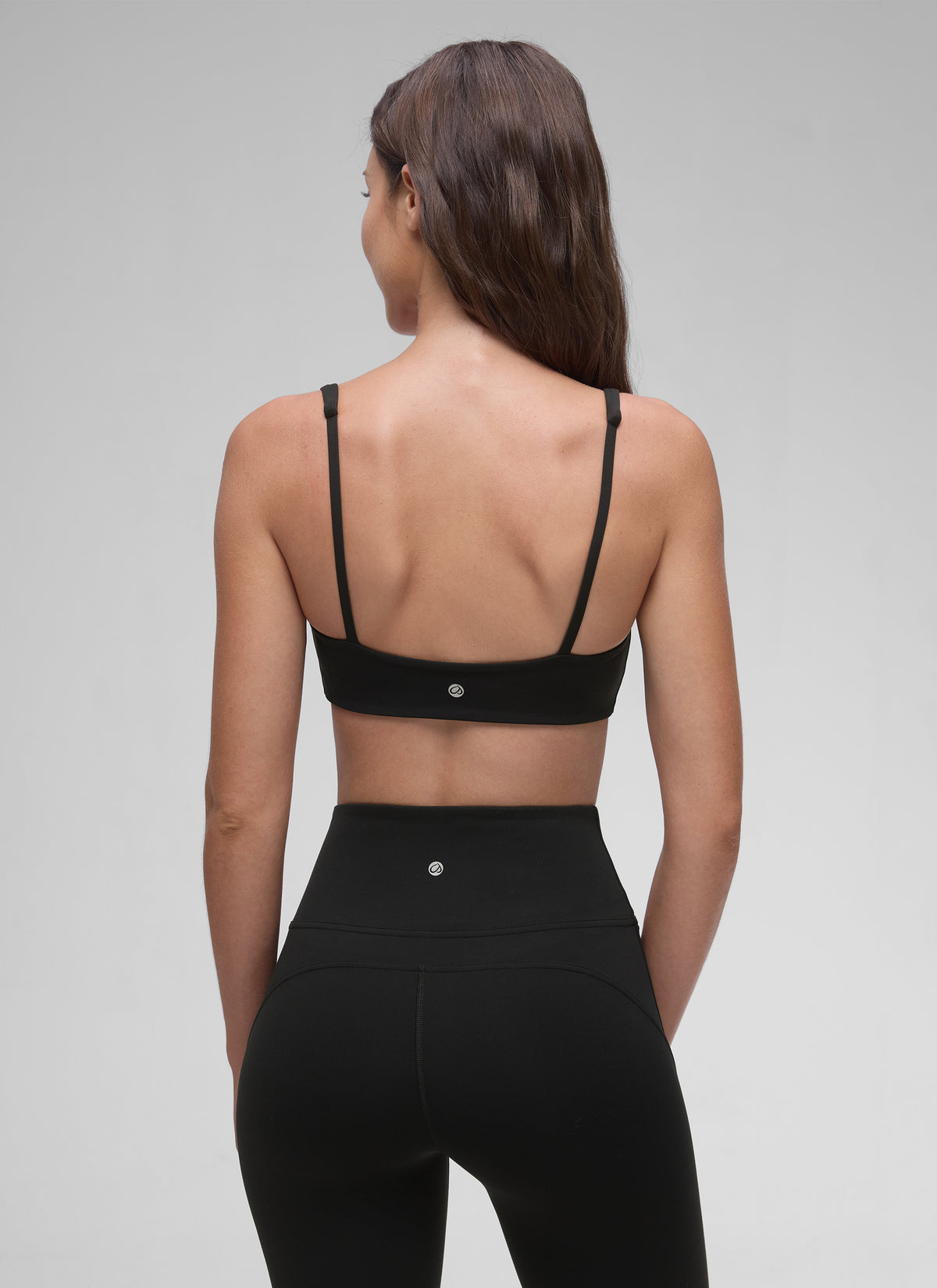 CRZ YOGA – damski stanik typu cami z wyściółką i kwadratowym dekoltem Butterluxe, kolor czarny