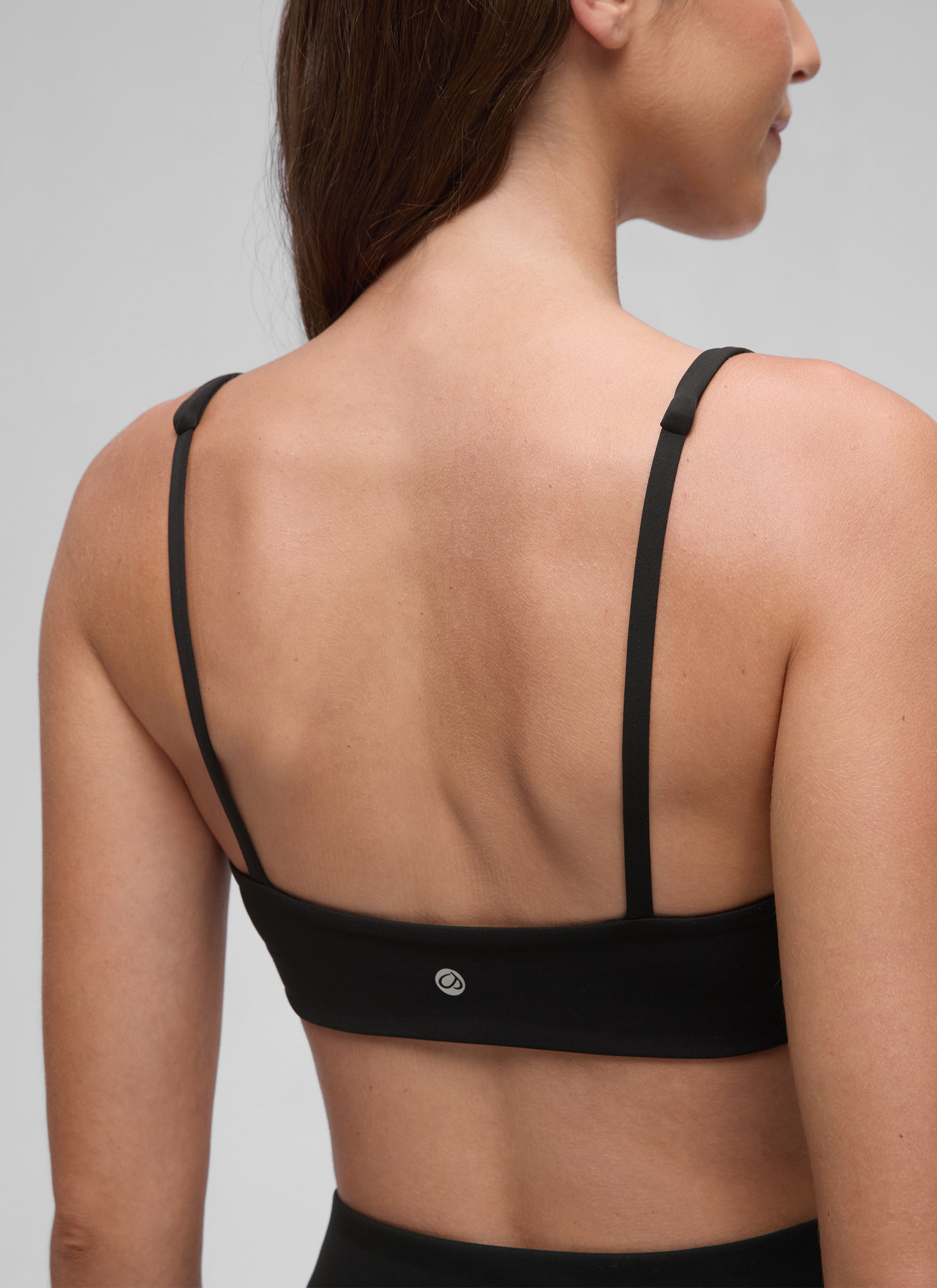 CRZ YOGA – damski stanik typu cami z wyściółką i kwadratowym dekoltem Butterluxe, kolor czarny