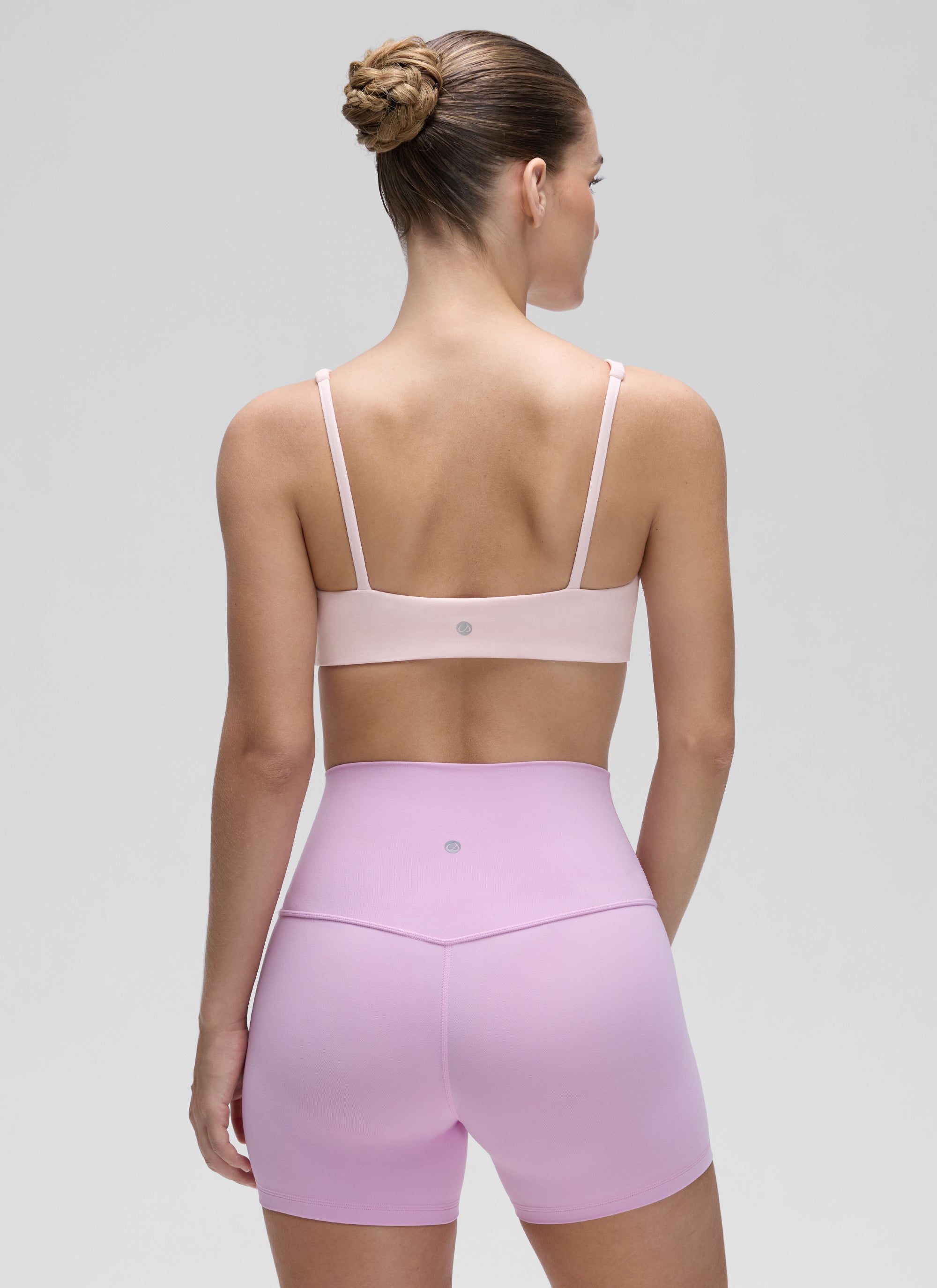 CRZ YOGA – damski biustonosz typu mini z wyściółką i kwadratowym dekoltem, model „Butterluxe”, kolor truskawkowy różowy