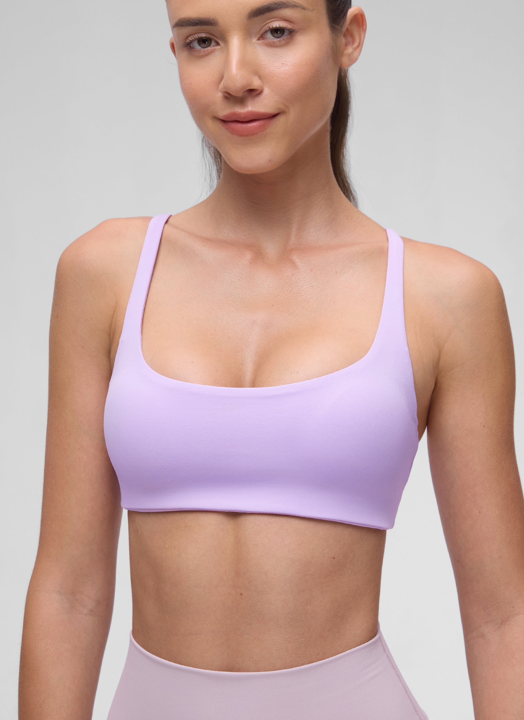 CRZ YOGA - Sutien mini cu cupe căptușite, fără mâneci, cu decolteu pătrat, pentru femei, model Butterluxe, culoare violet elfin