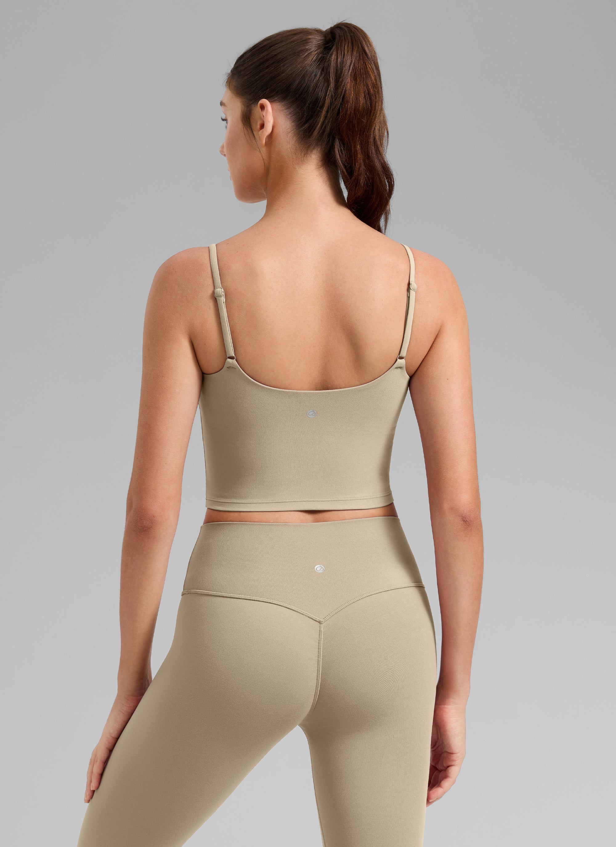 CRZ YOGA Dames Butterlift Yoga Longline sport-bh met ronde hals en U-rug, Eiken