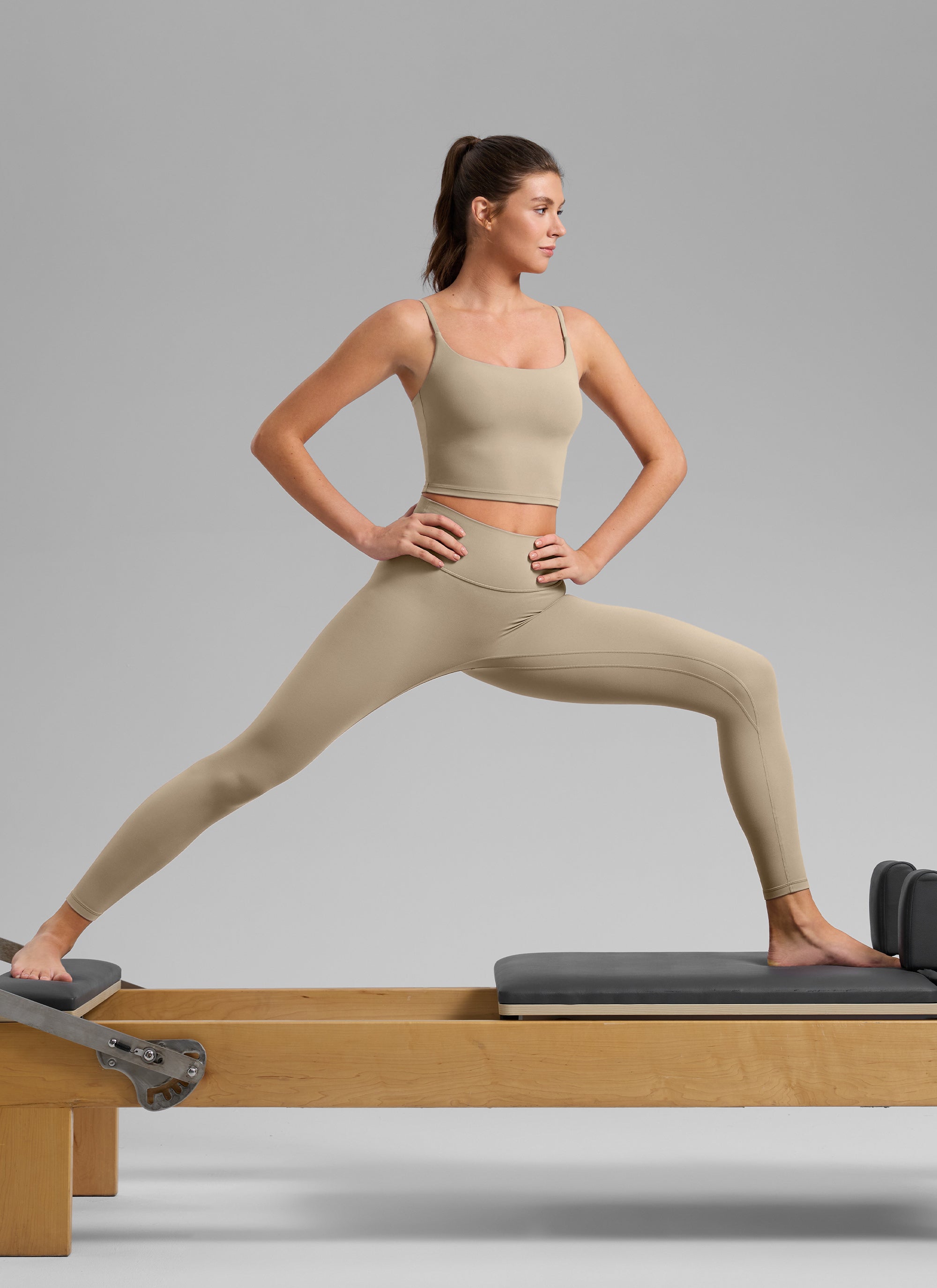 CRZ YOGA Dames Butterlift Yoga Longline sport-bh met ronde hals en U-rug, Eiken