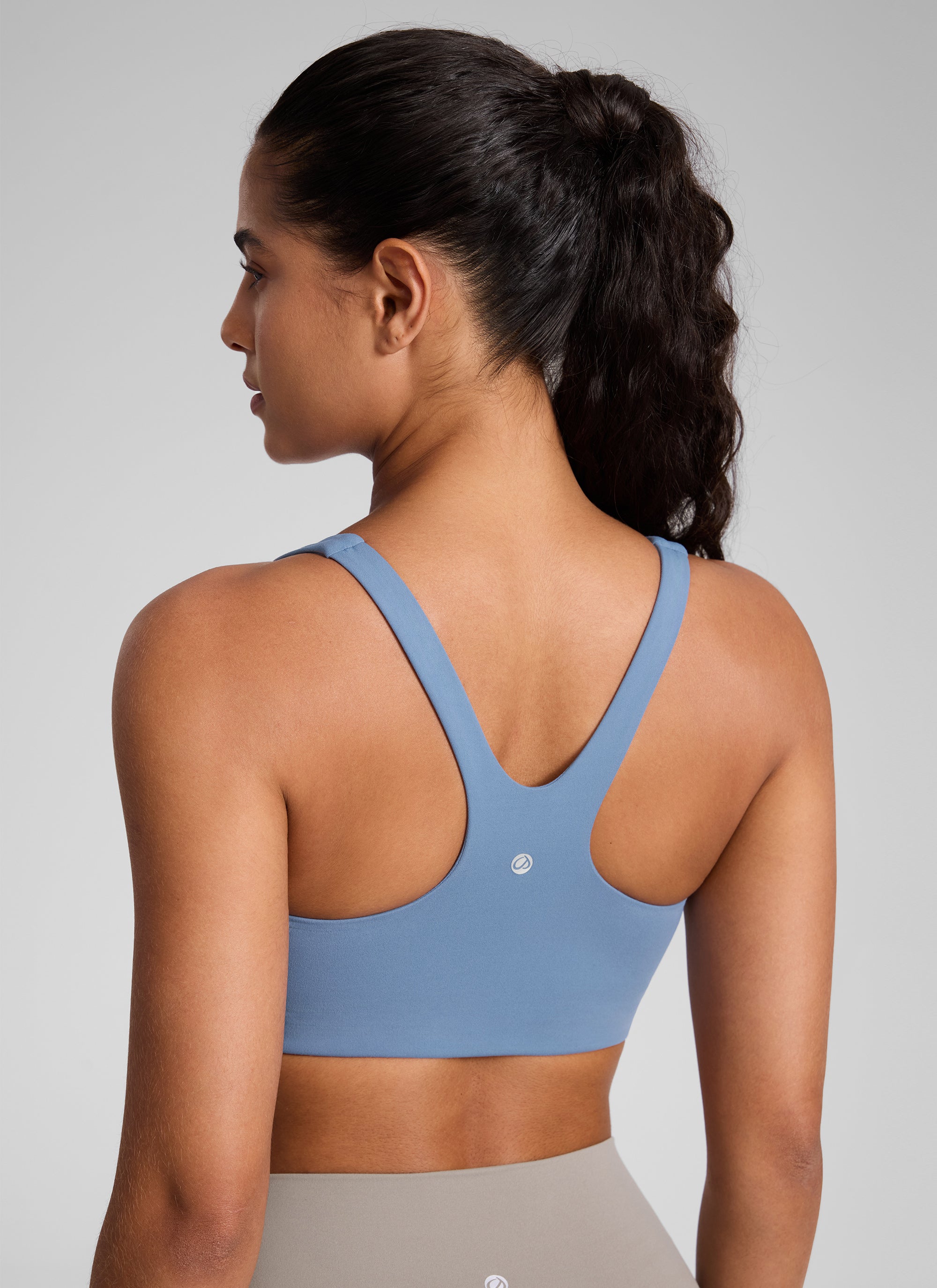 CRZ YOGA Dames Butterlift Dubbel gevoerde Yoga sportbeha met vierkante hals Washed Denim