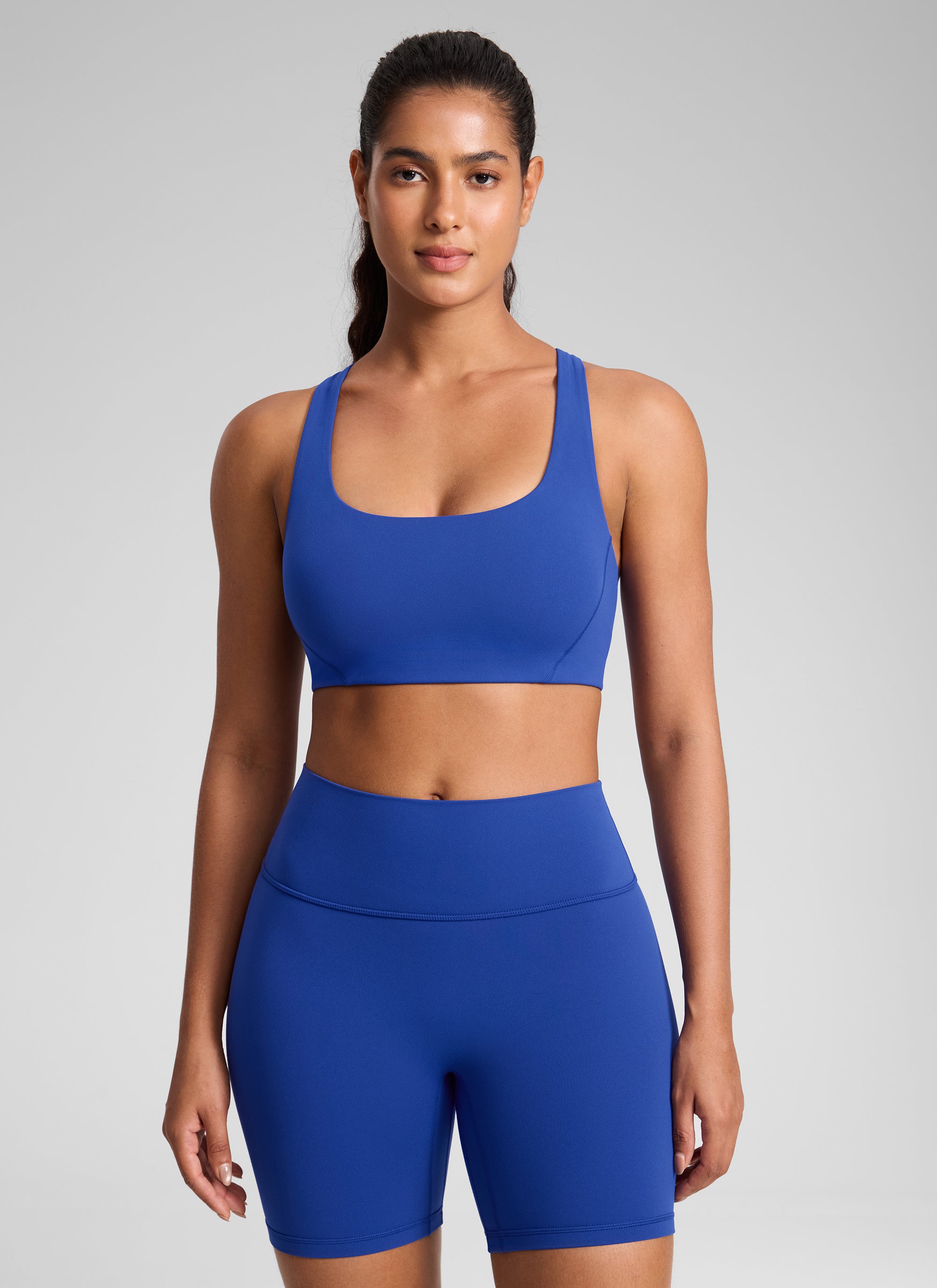 CRZ YOGA Dames Butterlift Dubbel gevoerde Yoga Sportbeha met rechte halslijn, Waves Blue