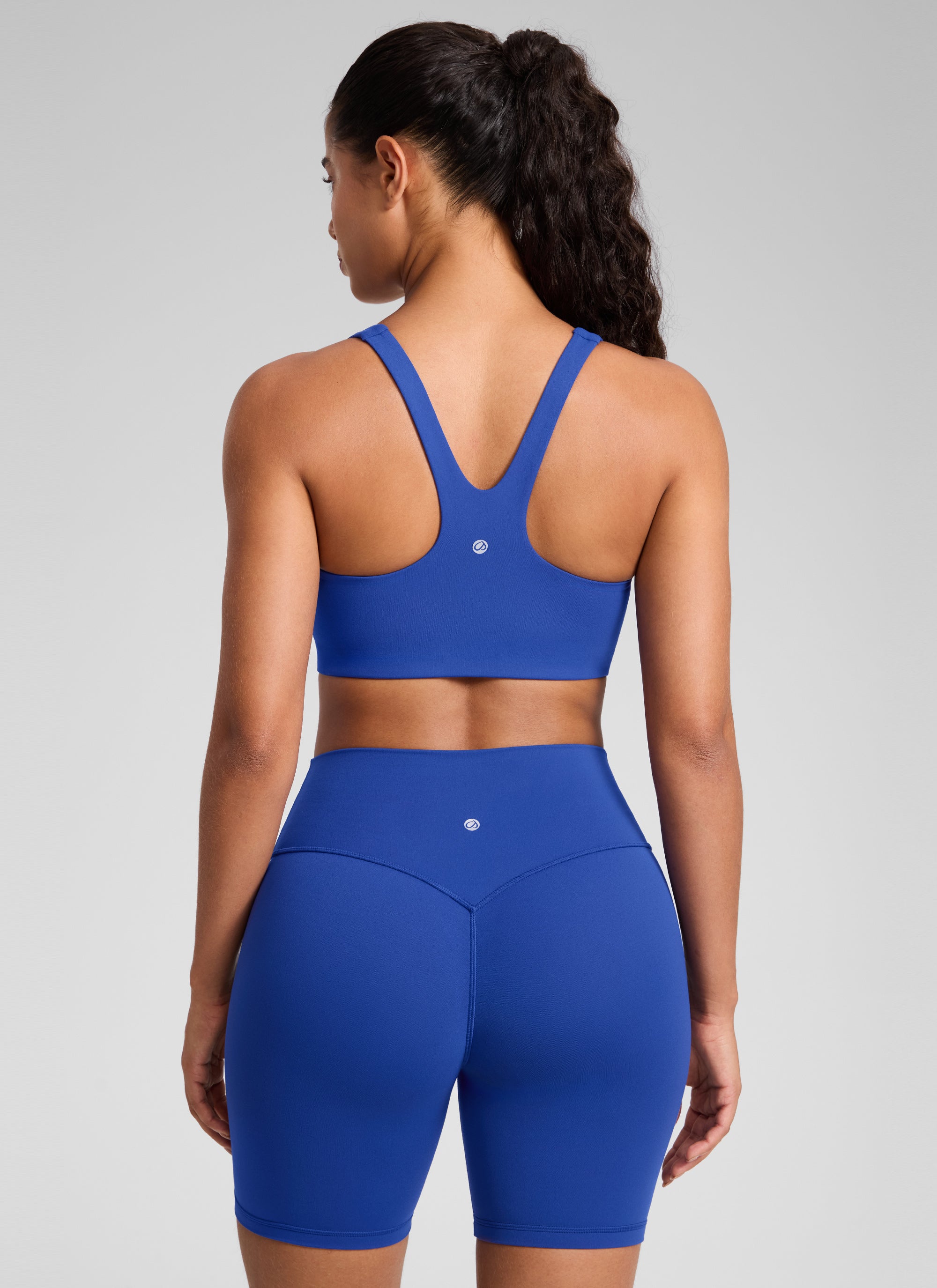 CRZ YOGA Dames Butterlift Dubbel gevoerde Yoga Sportbeha met rechte halslijn, Waves Blue