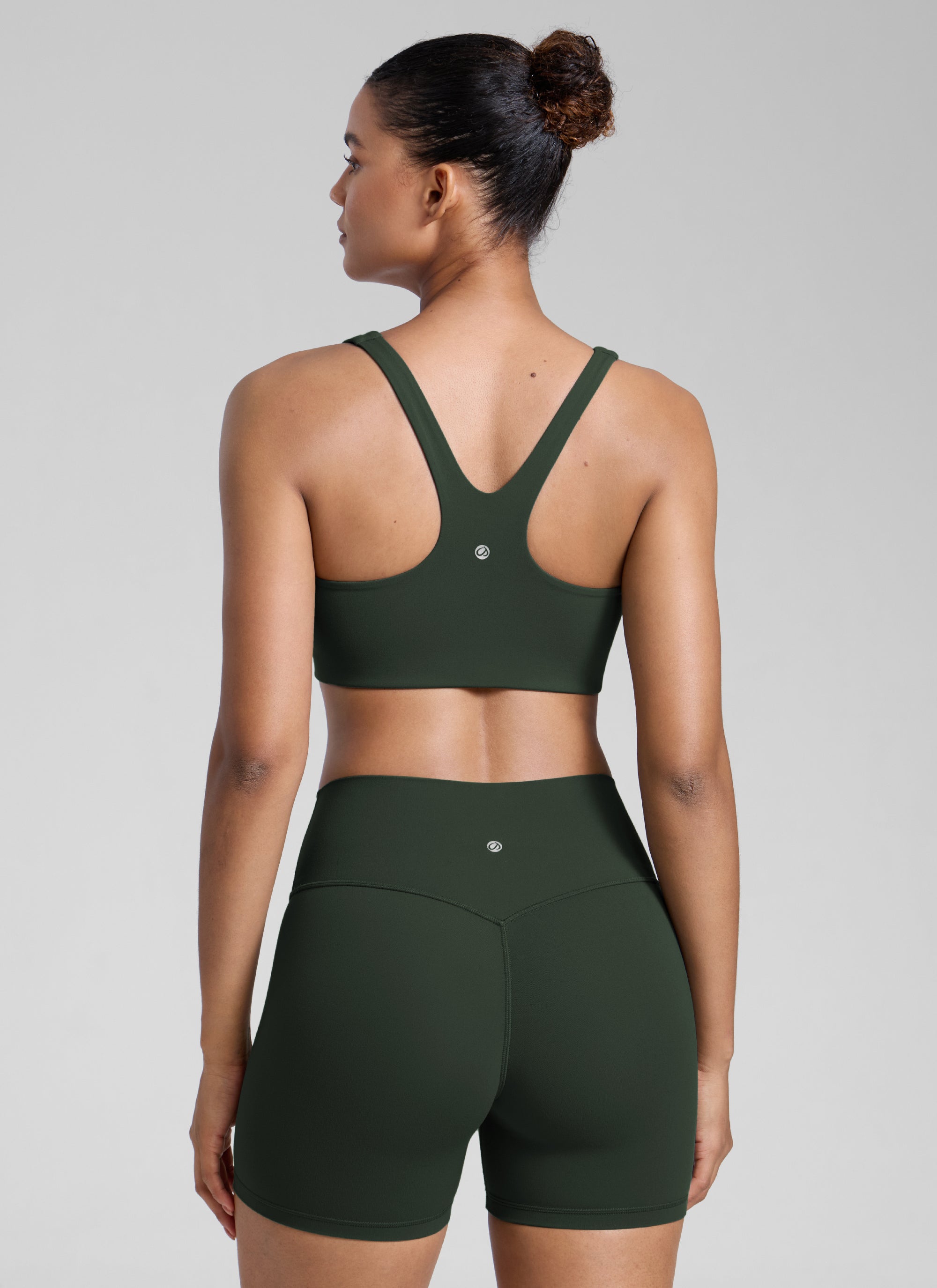 CRZ YOGA Dames Butterlift Dubbel gevoerde Yoga Sportbeha met rechte halslijn, Legend Green