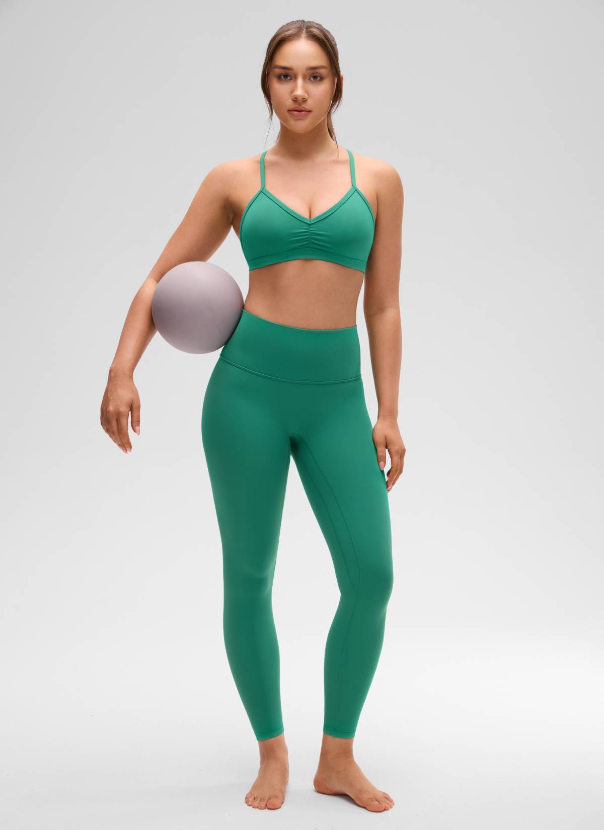 CRZ YOGA Butterluxe Yoga-Sport-BH mit V-Ausschnitt und Rüschen für Damen, gepolstert, Farbe: Cascadia Green