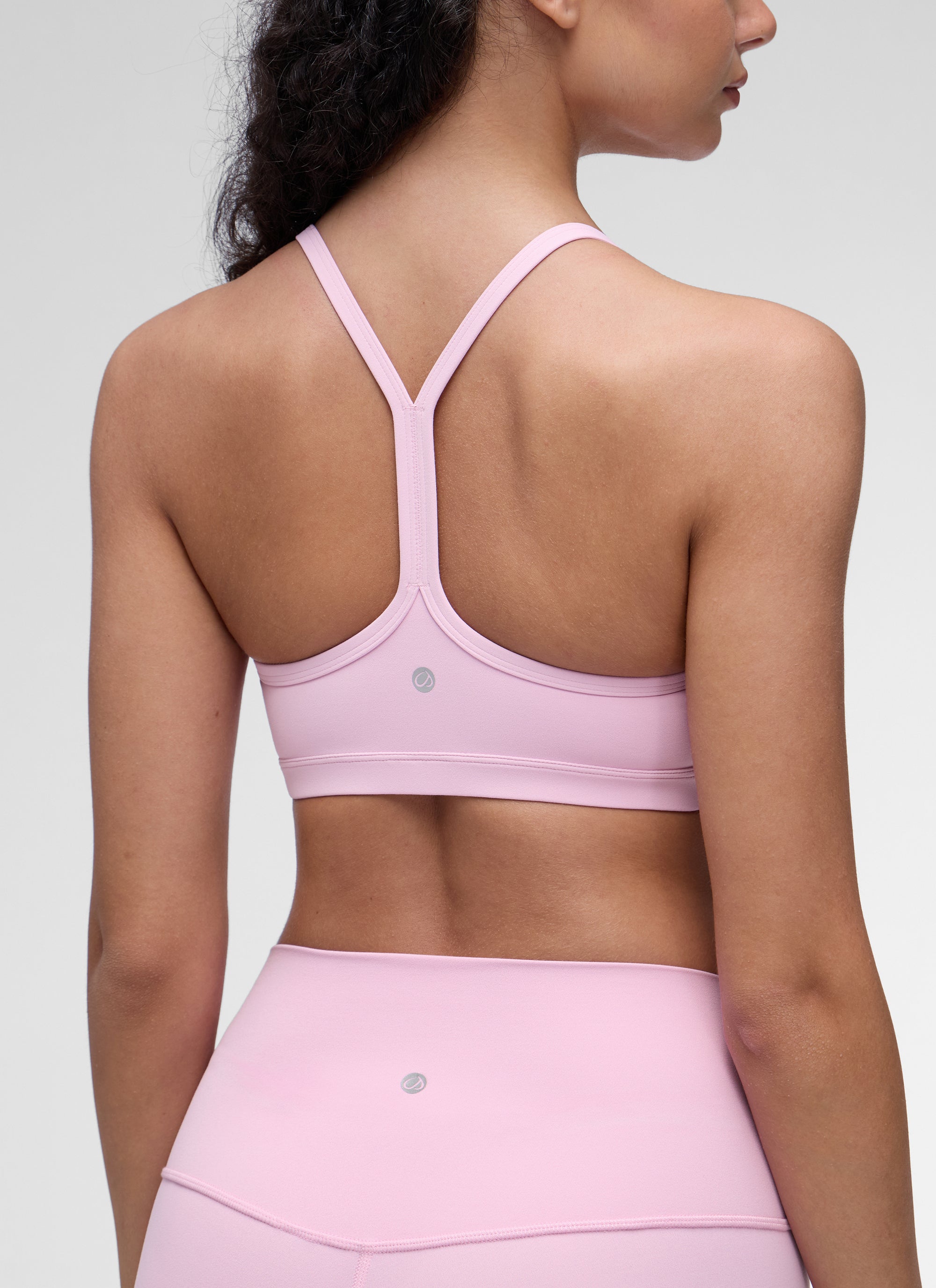 CRZ YOGA Butterluxe Yoga-Sport-BH für Damen mit gerafftem V-Ausschnitt und Polsterung, Vita Pink