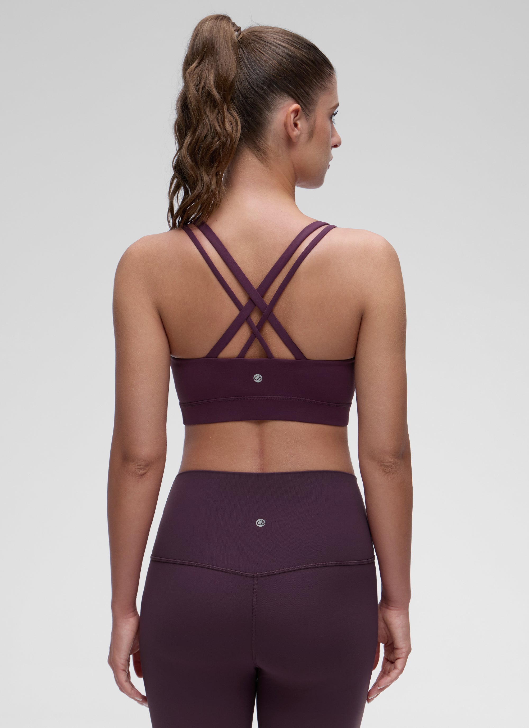 CRZ YOGA Women's Yoga Light Support Double Strap Mold Sport Bra Deep Purple @model_info:Marina