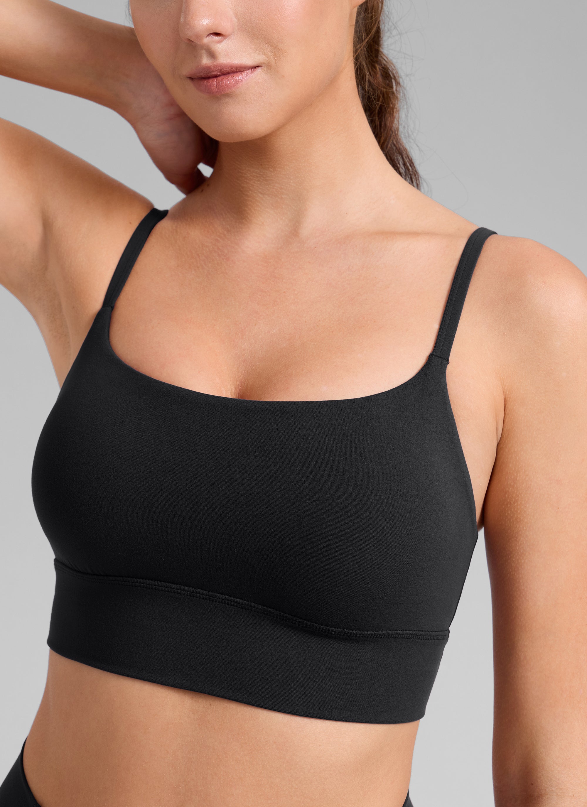 CRZ YOGA Reggiseno sportivo da yoga da donna Butterlift lungo con reggiseno integrato, nero