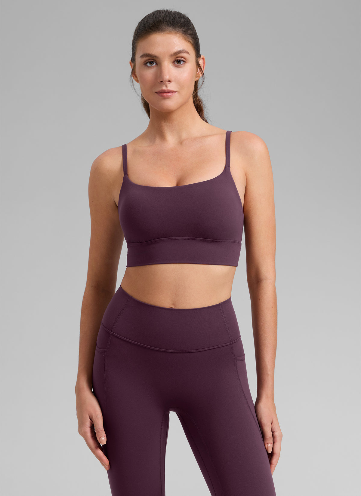 CRZ YOGA Naisten Butterlift Yoga Longline -urheiluliivit sisäänrakennetuilla napeilla, Deep Purple @model_info:Gelya