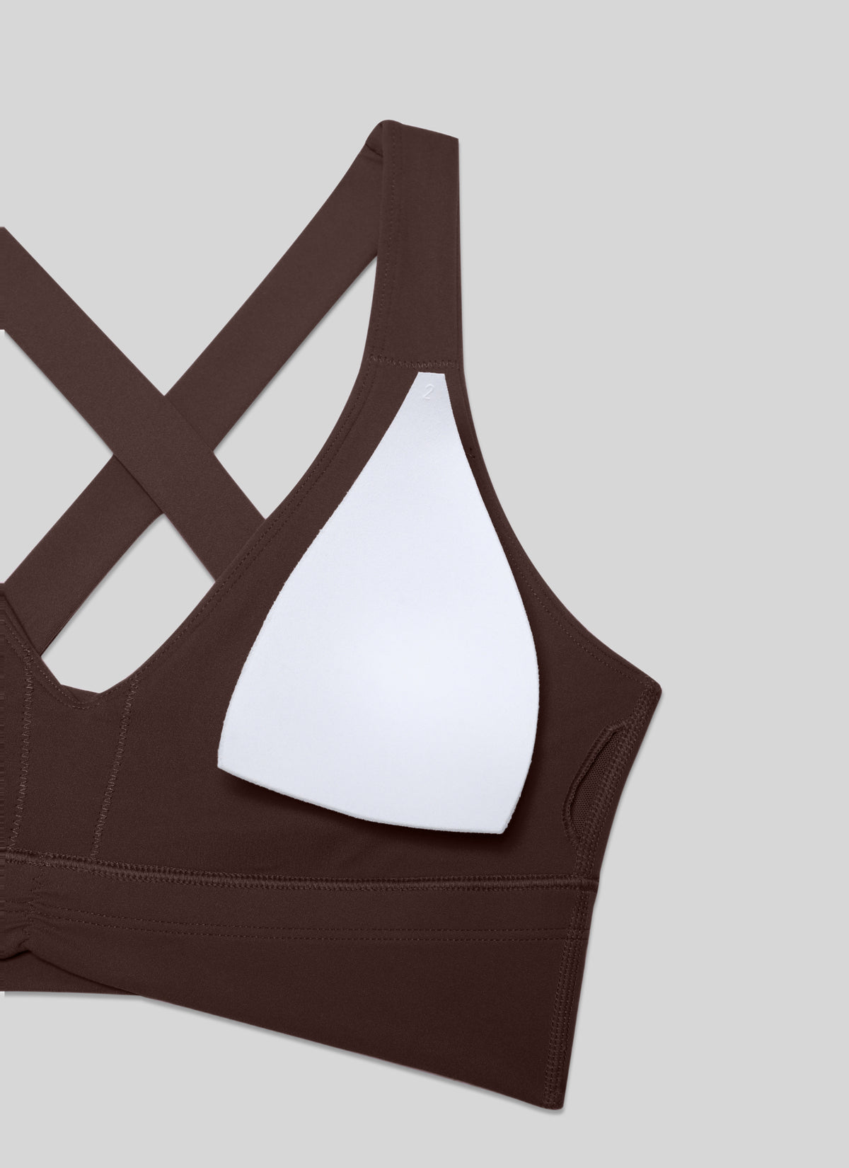 Sujetador de yoga de soporte ligero con cuello en V fruncido Butterluxe de CRZ YOGA para mujer, marrón Hot Fudge @model_info:X1