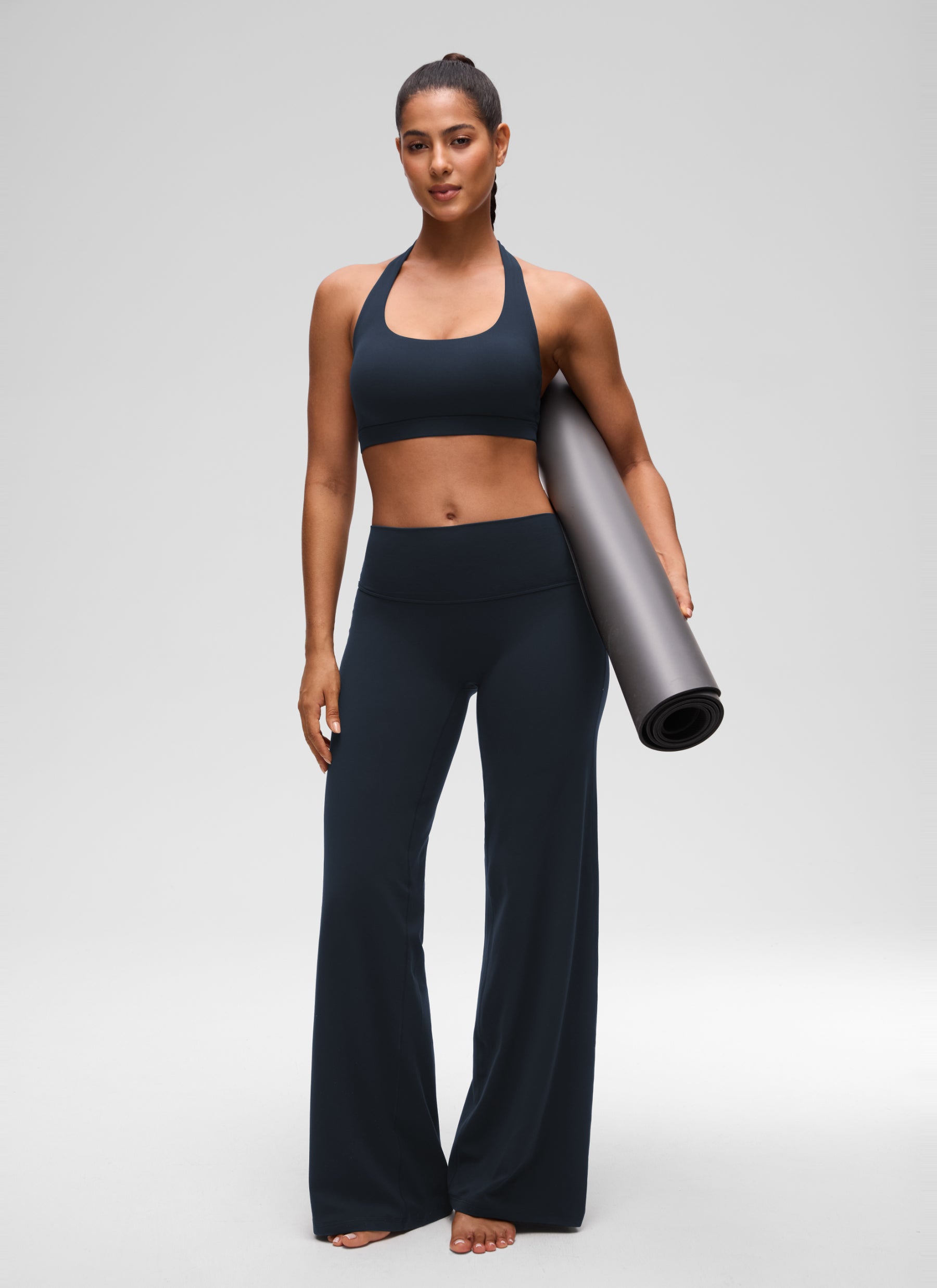 CRZ YOGA Womens Yoga Scoop Neck Padded Open Back Sports Bras True Navy @model_info:C