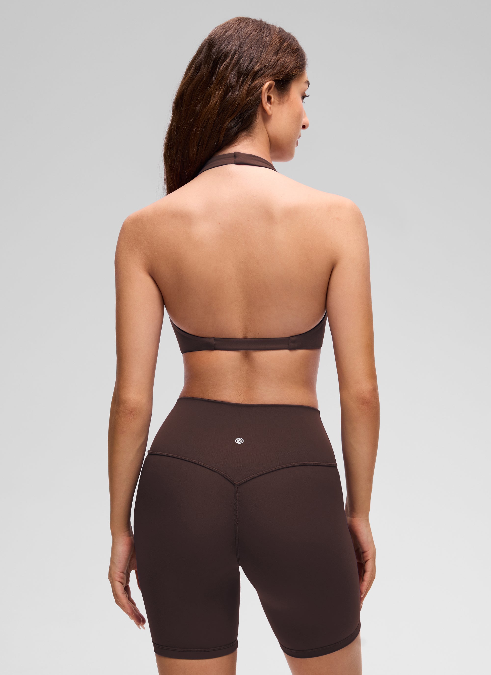CRZ YOGA Damen Butterluxe Yoga V-Ausschnitt Crop Sport-BH mit doppelter Fütterung Hot Fudge Brown