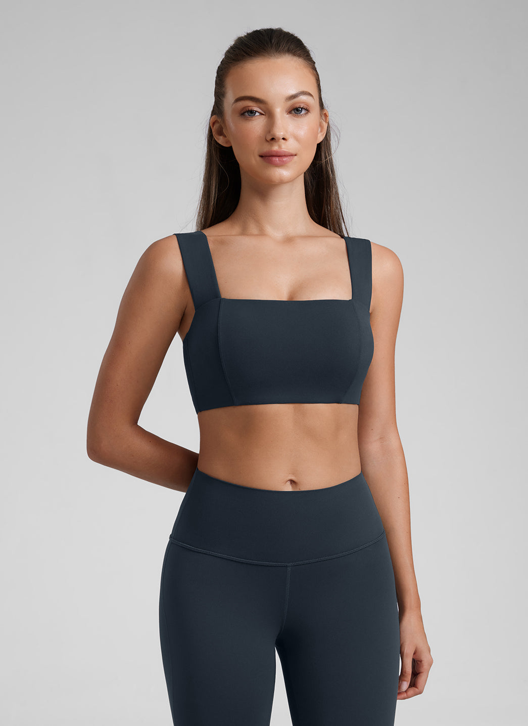 CRZ YOGA Soutien-gorge de sport Butterluxe à encolure carrée, dos ouvert et bretelles larges pour femme Bleu Marine