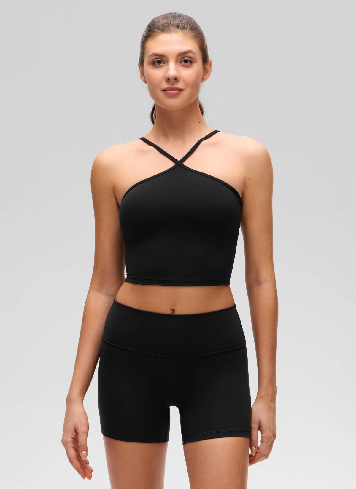 CRZ YOGA Damen- Butterluxe -Yoga-Cross-Halter-Crop-Top mit integriertem BH, schwarz