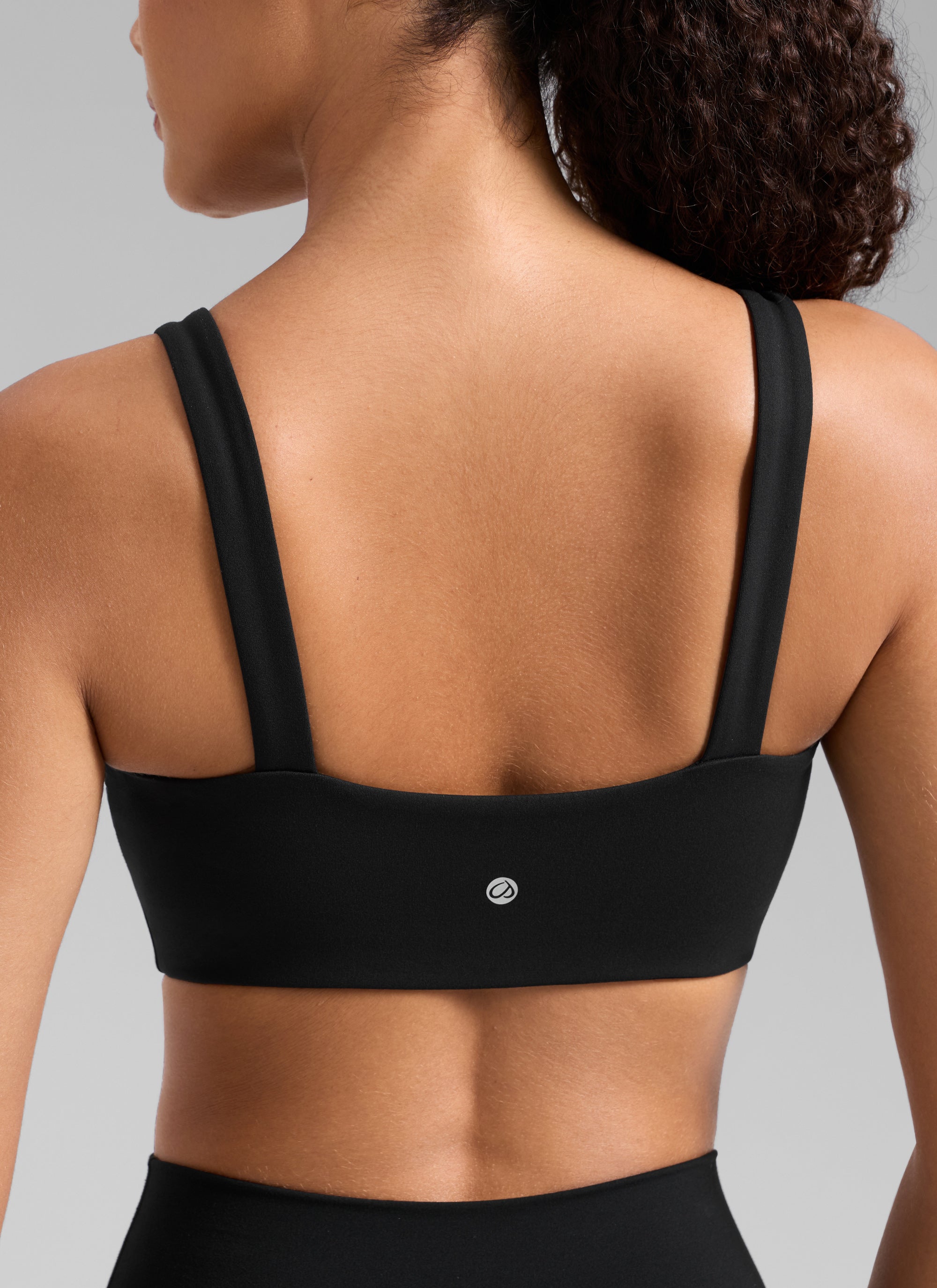 CRZ YOGA Dames Butterlift Workout Sportbeha met Vierkante Hals en Ingebouwde Beha, Zwart