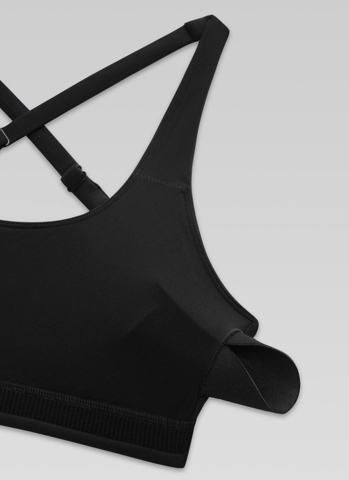 CRZ YOGA Dames Butterlift Workout Sportbeha met Gekruiste Rug en Ingebouwde Beha, Zwart