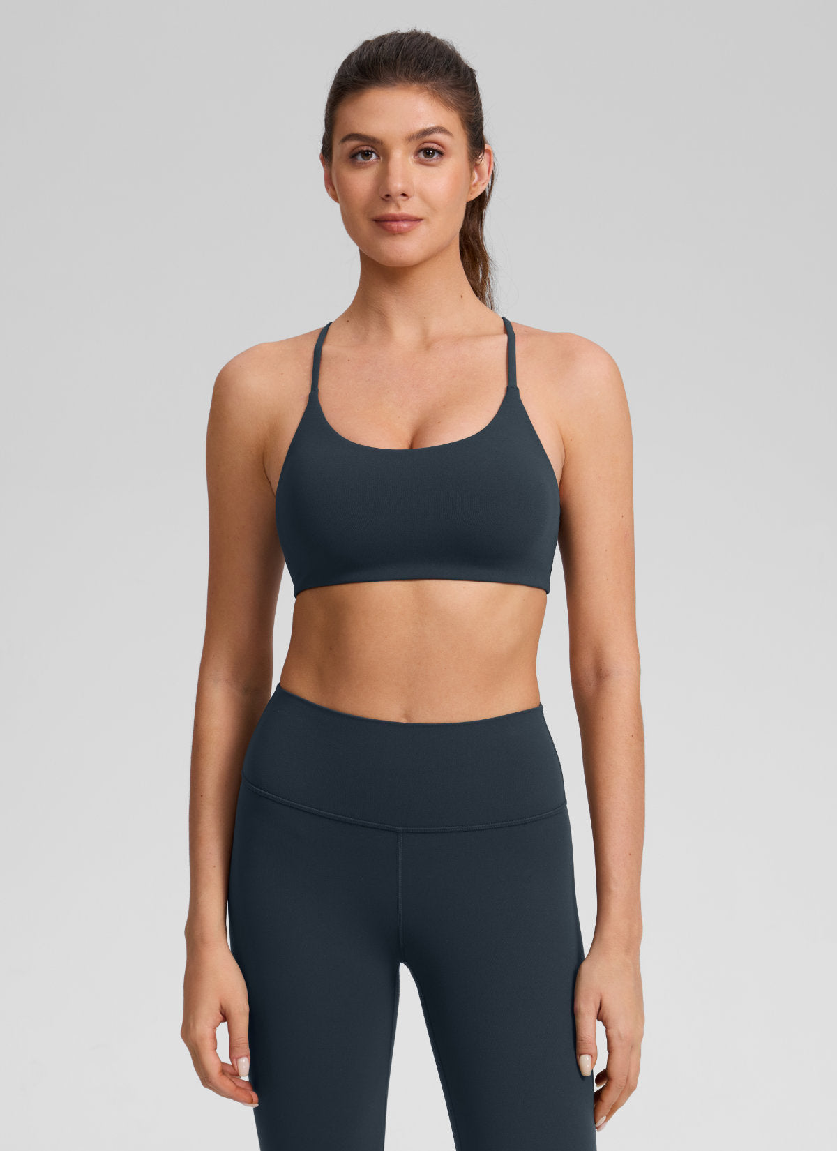 CRZ YOGA Dames Butterlift® Yoga Sportbeha met V-rug en dubbele voering Donkerblauw