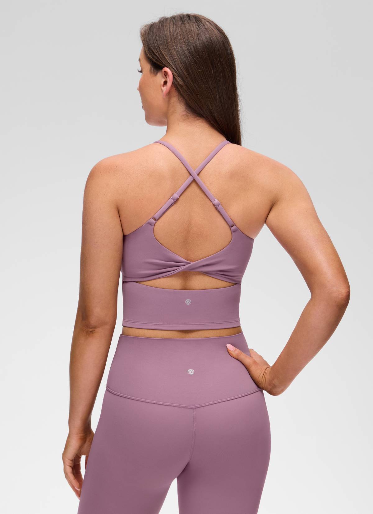 CRZ YOGA Damen- Butterluxe -Tanktop mit U-Ausschnitt, gedrehtem Rücken und integriertem BH, helllavendelfarben